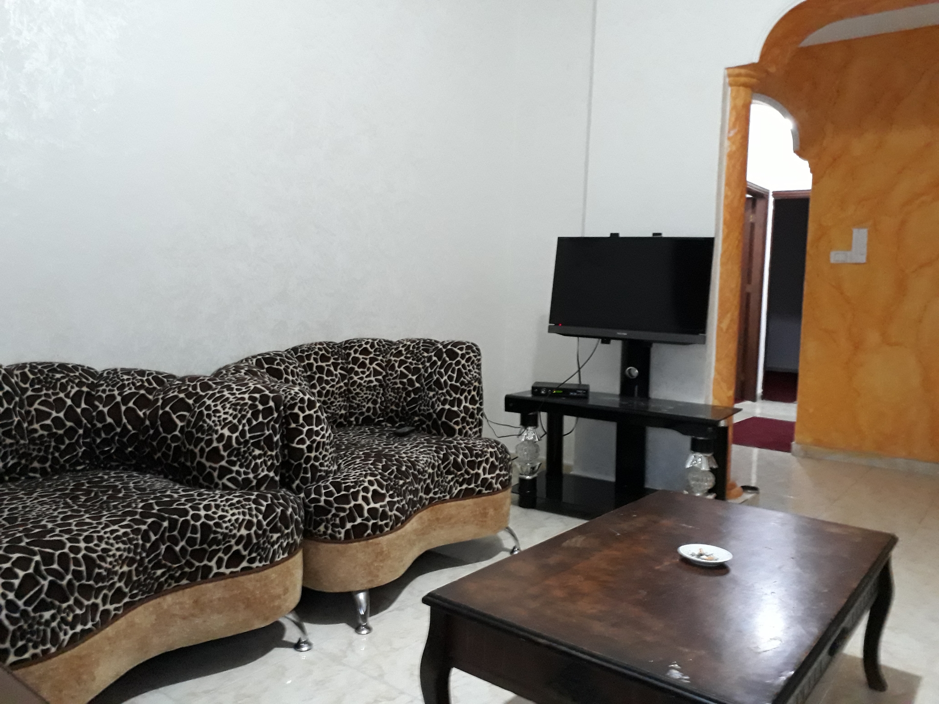 شقه مميزه جدا بجانب البوابه الشماليه الجامعه الاردنية
لا تنسَ أنك شاهدت هذا الإعلان في عنكبوت...