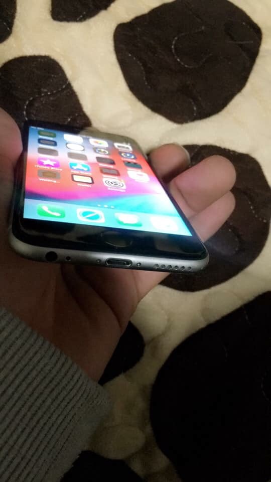 iphone 6 16g                                            


	 				لا تنسَ أنك شاهدت هذا الإعلان في عنكبوت            
	 				
                                الجهاز ما فيه ولا شخطه 
معه الشاحن..
الس...
