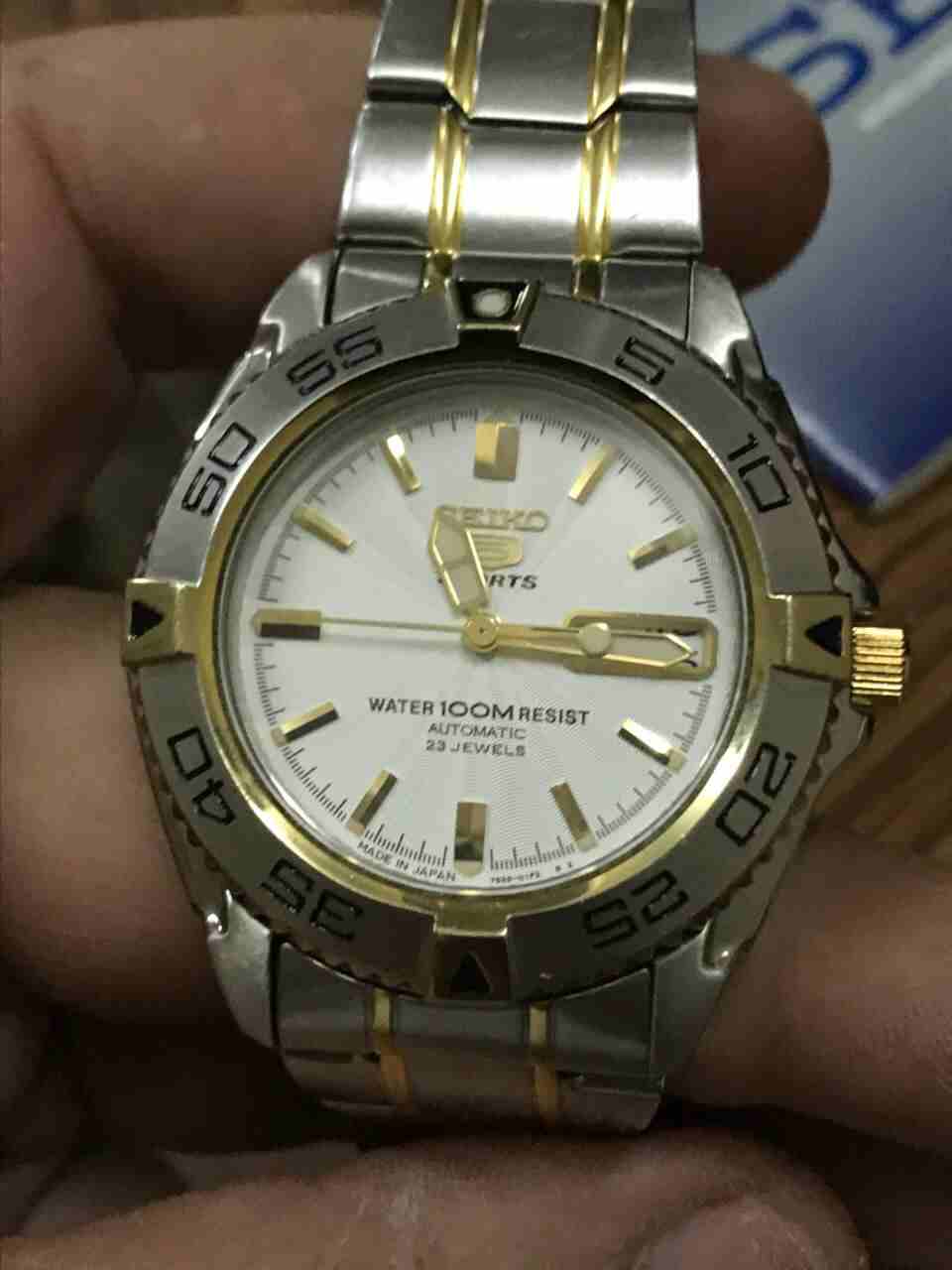 ساعه 5 seiko اوتوماتيك اصليه جديده
لا تنسَ أنك شاهدت هذا الإعلان في عنكبوت
ساعه سيكو 5 seiko اصلي...