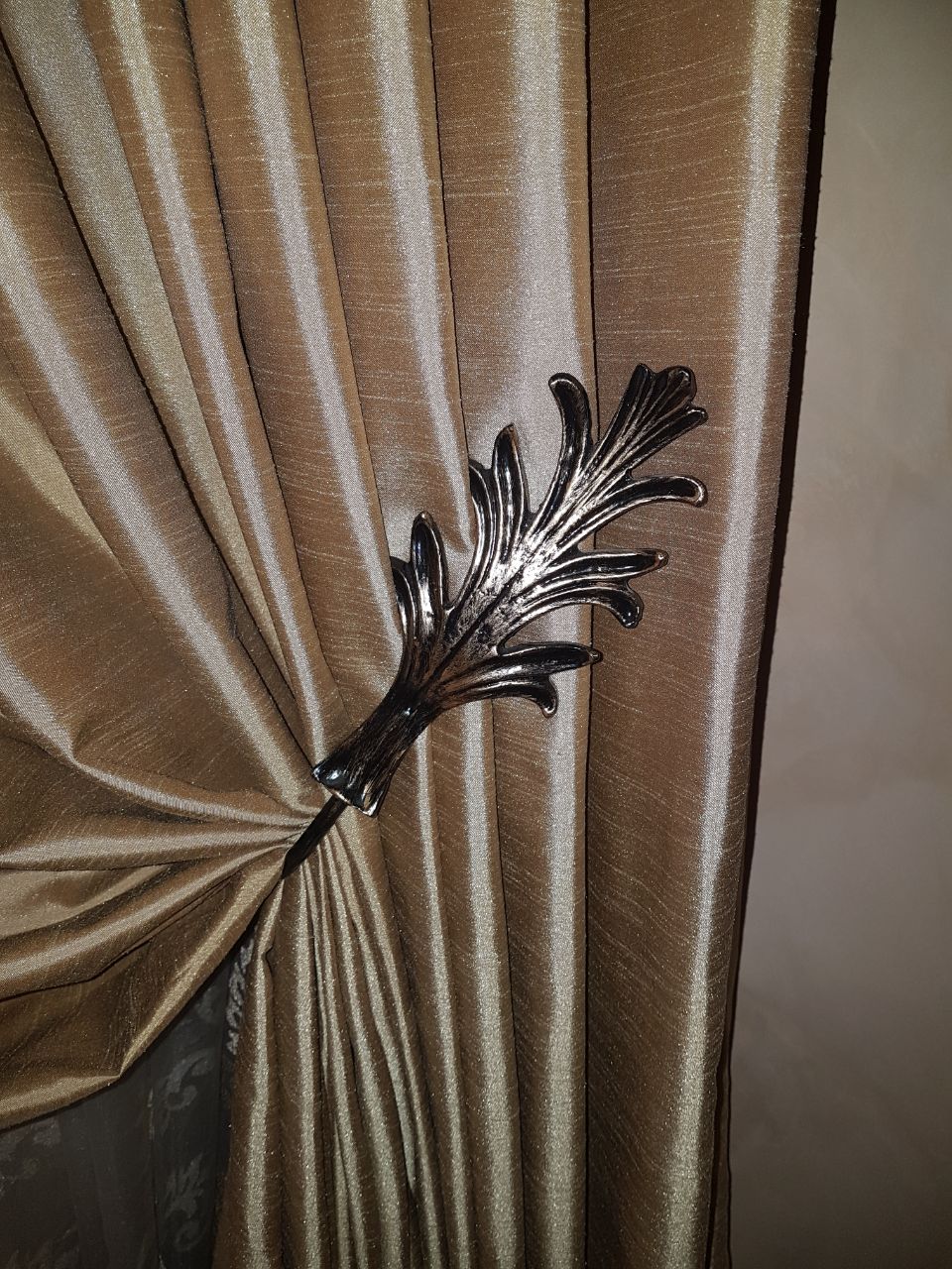 MODERN CURTAINS
لا تنسَ أنك شاهدت هذا الإعلان في عنكبوت
مشغل مودرن للستائر اقمشة خياطة تركيب...