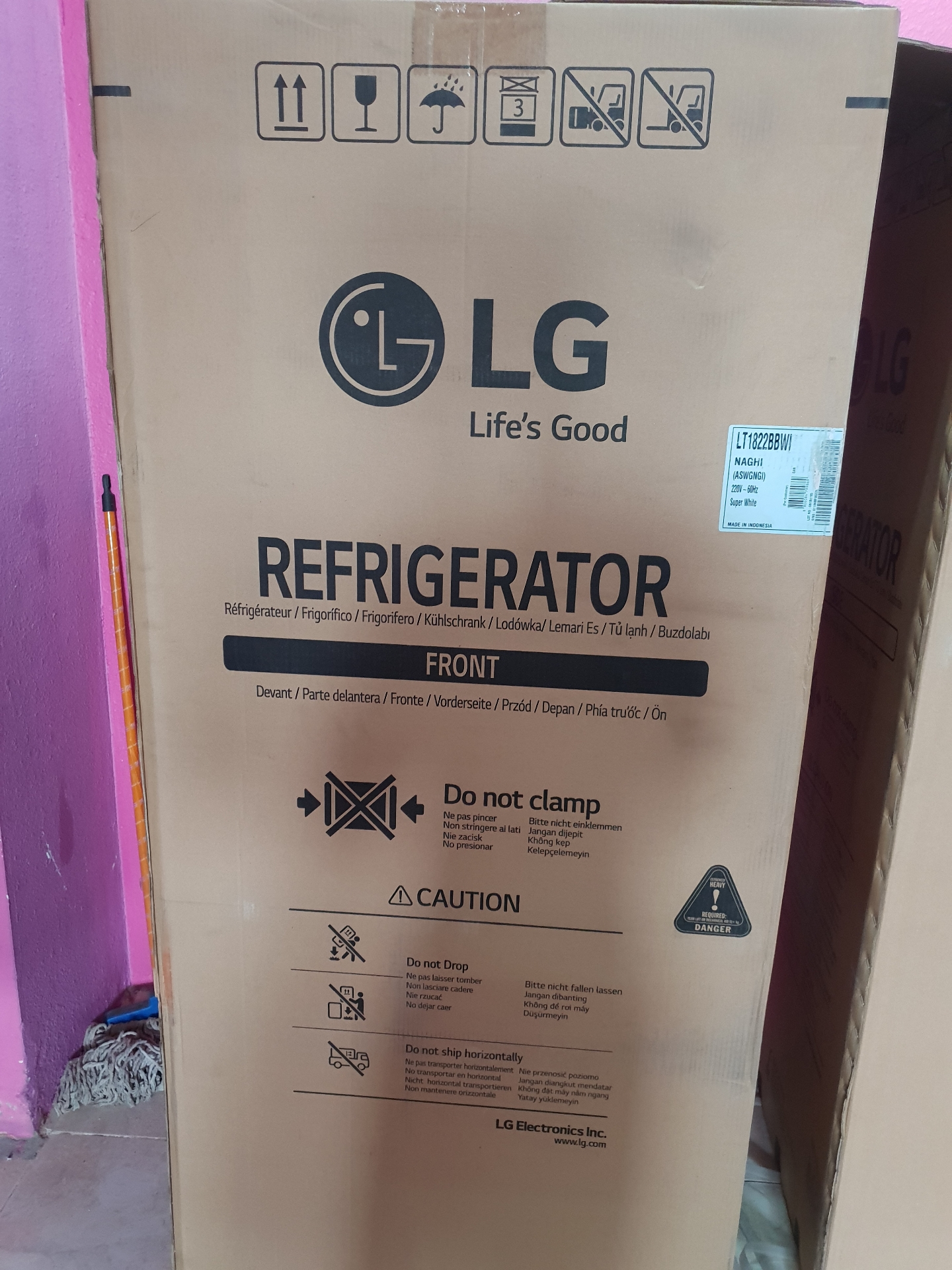 ثلاجة LG ال جي 18.7 قدم بالكرتون2018 جديدة جديدة
لا تنسَ أنك شاهدت هذا الإعلان في عنكبوت
السل...