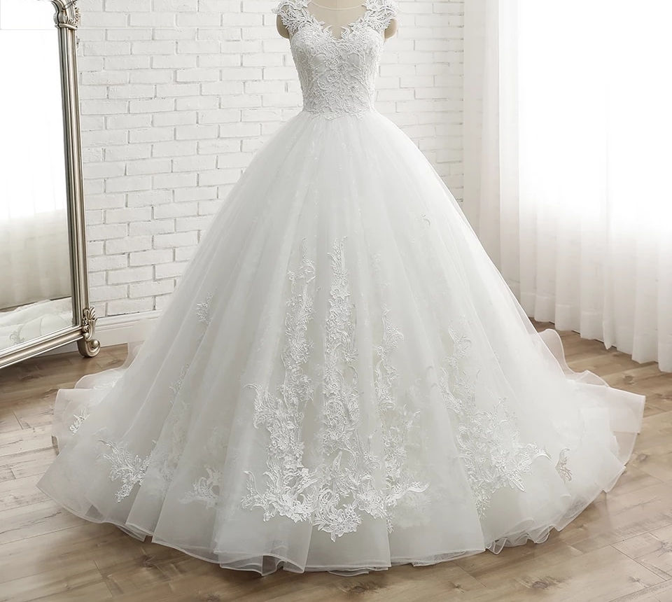 فساتين اعراس جديده (مو ملبوسه) لون ابيض
لا تنسَ أنك شاهدت هذا الإعلان في عنكبوت
فساتين اعراس...
