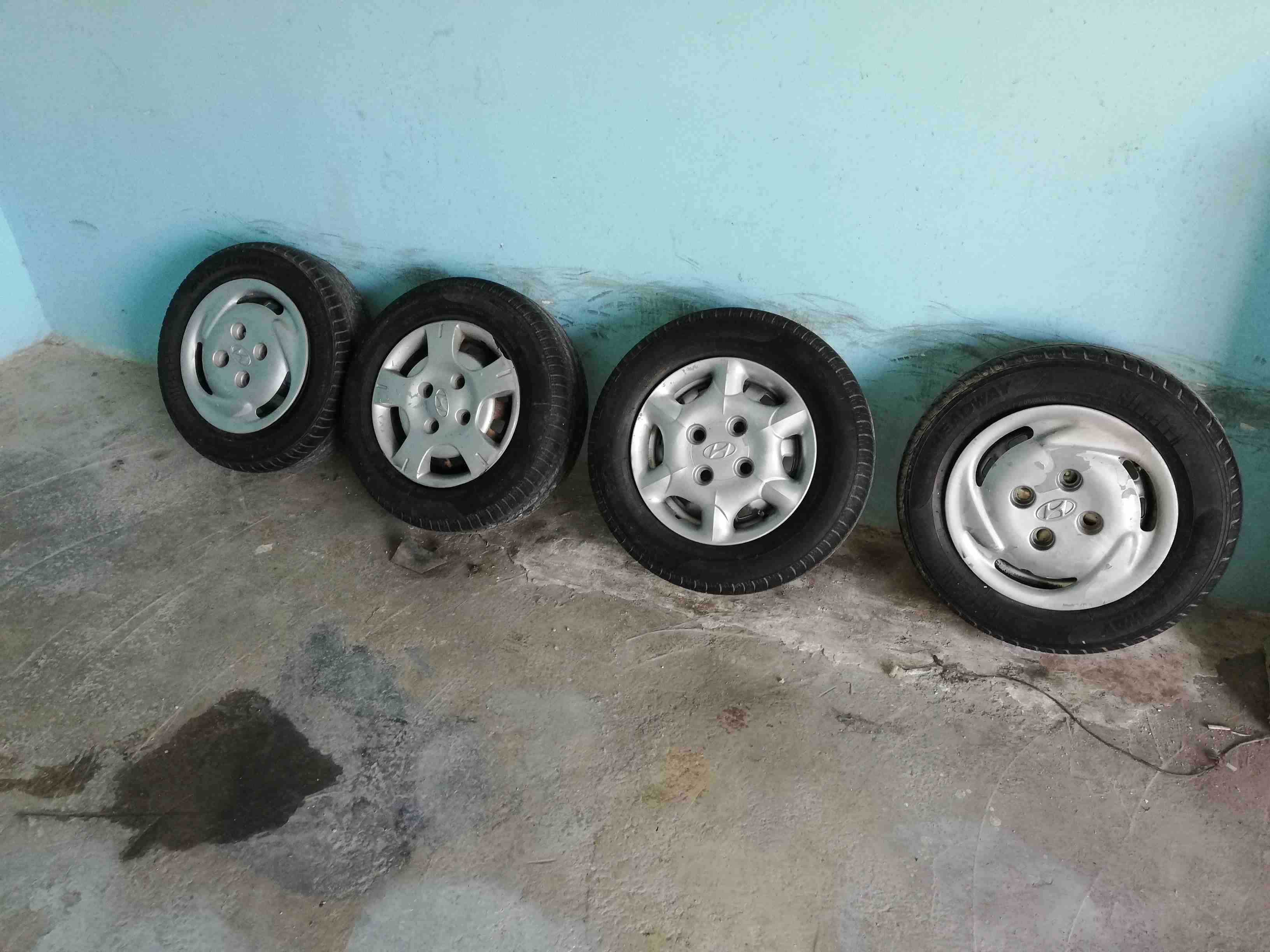 جنط اكسنت 13 مع طاساتو كاوشك ممتاز للبيع
لا تنسَ أنك شاهدت هذا الإعلان في عنكبوت
جنط اكسنت 13 مع...