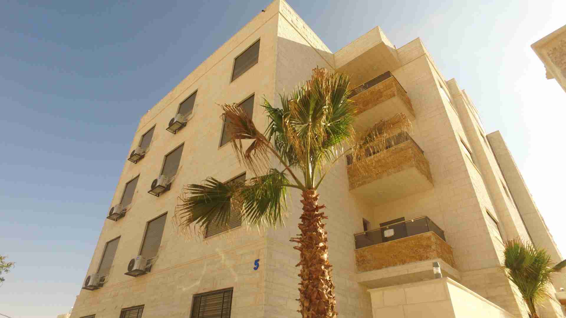 شقة ارضية فاخرة للبيع في الجبيهة ((ام زويتينة)) ومن المالك مباشرة                                            


	 				لا تنسَ أنك شاهدت هذا الإعلان في عنكبوت...