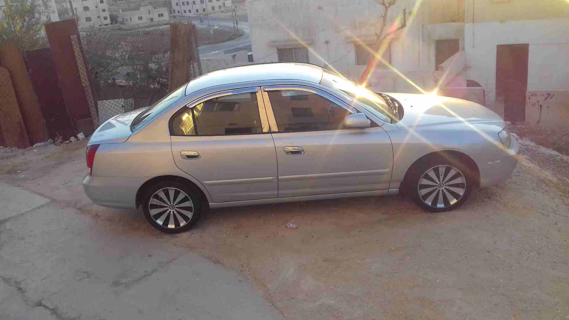 افانتي XD 2001 سوبر ديلوكس
لا تنسَ أنك شاهدت هذا الإعلان في عنكبوت
بسم الله الرحمن الرحيم
سيارة...