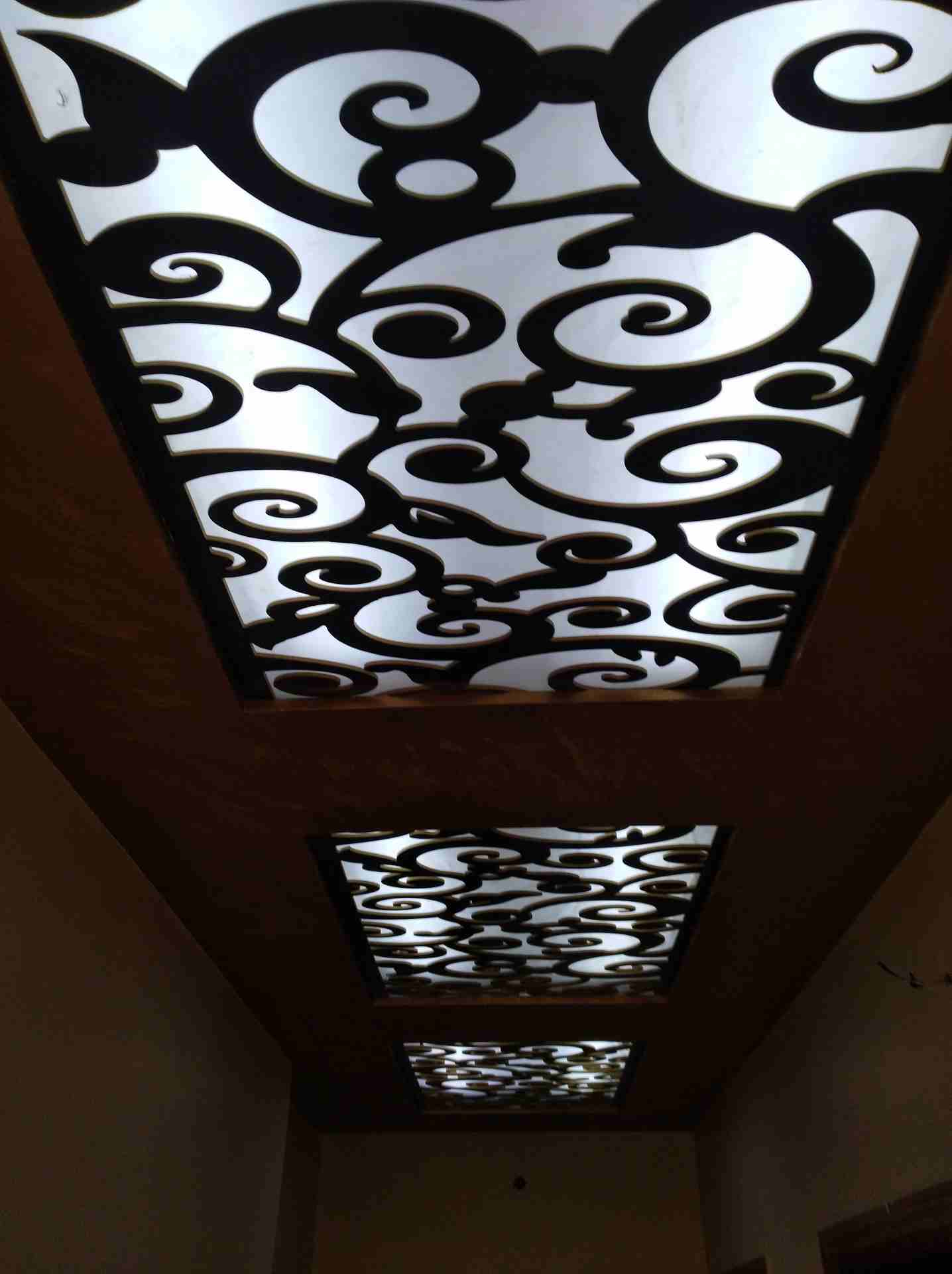 تصميم وإشراف وتنفيذ جميع اعمال الديكورات                                            


	 				لا تنسَ أنك شاهدت هذا الإعلان في عنكبوت            
	 				
                            تصميم وإشراف وتن...