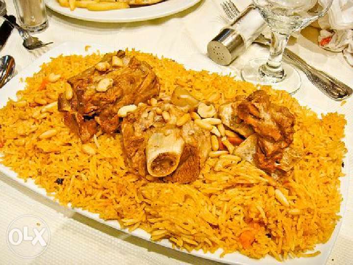 طباخ وحلواني استعداد تام لجميع المناسبات السعيدة                                            


	 				لا تنسَ أنك شاهدت هذا الإعلان في عنكبوت            
	 				
                                طباخ...
