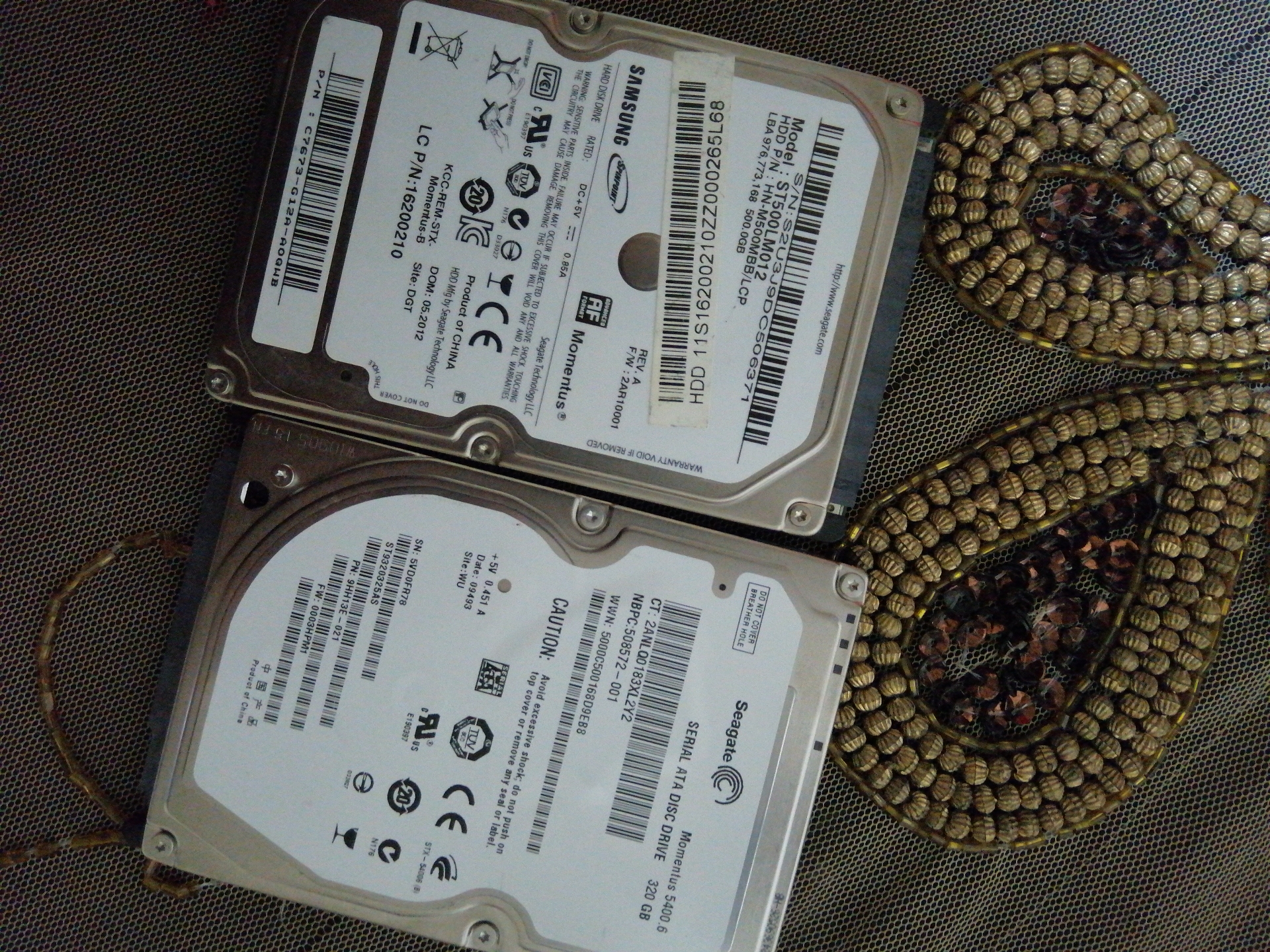 هاردسك لاب توب sata                                            


	 				لا تنسَ أنك شاهدت هذا الإعلان في عنكبوت            
	 				
                                هاردسك سامسونج لاب توب 500g>&g...