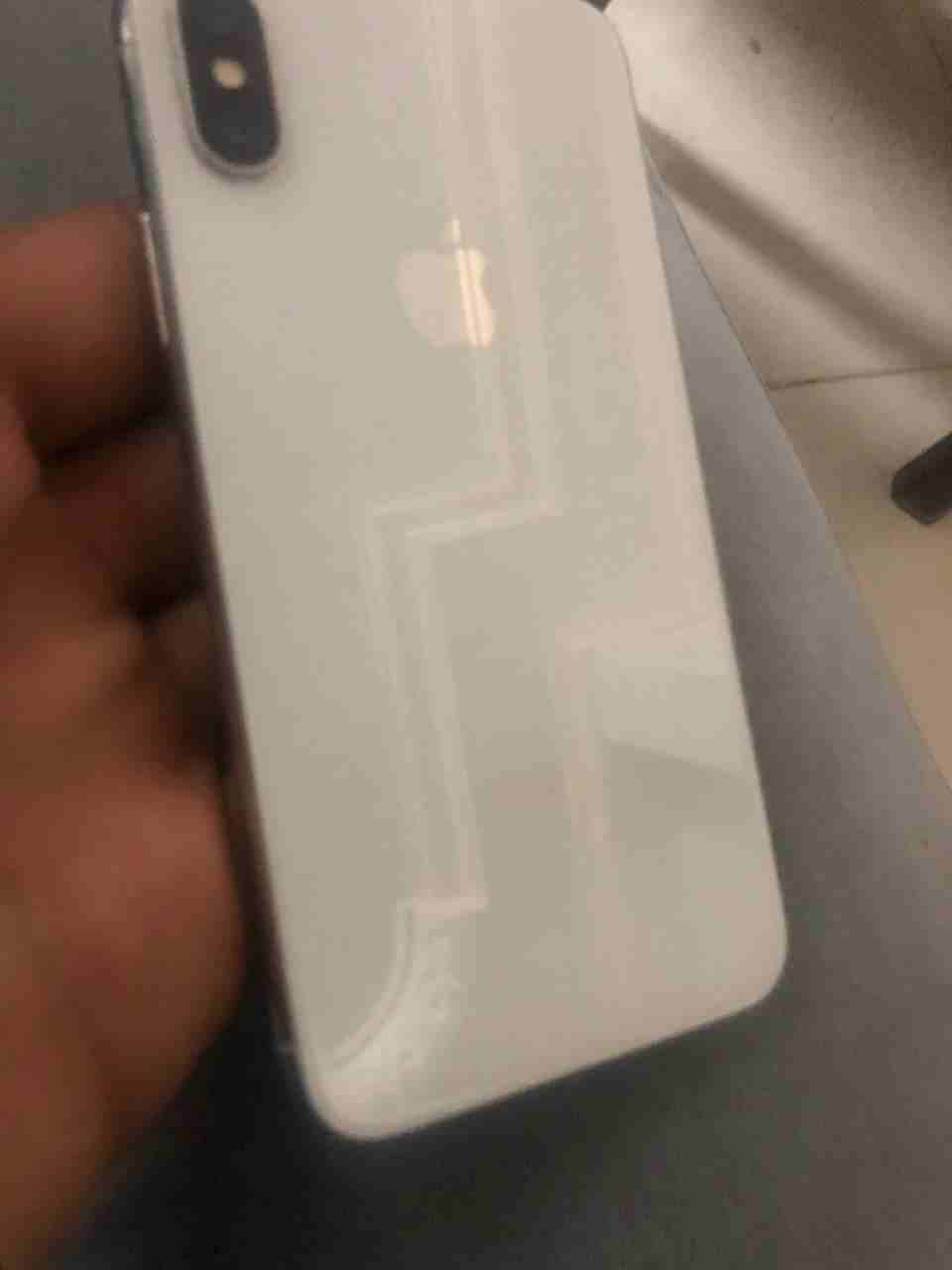 ايفون x                                            


	 				لا تنسَ أنك شاهدت هذا الإعلان في عنكبوت            
	 				
                            ايفون x 64 g                        

	 			----...