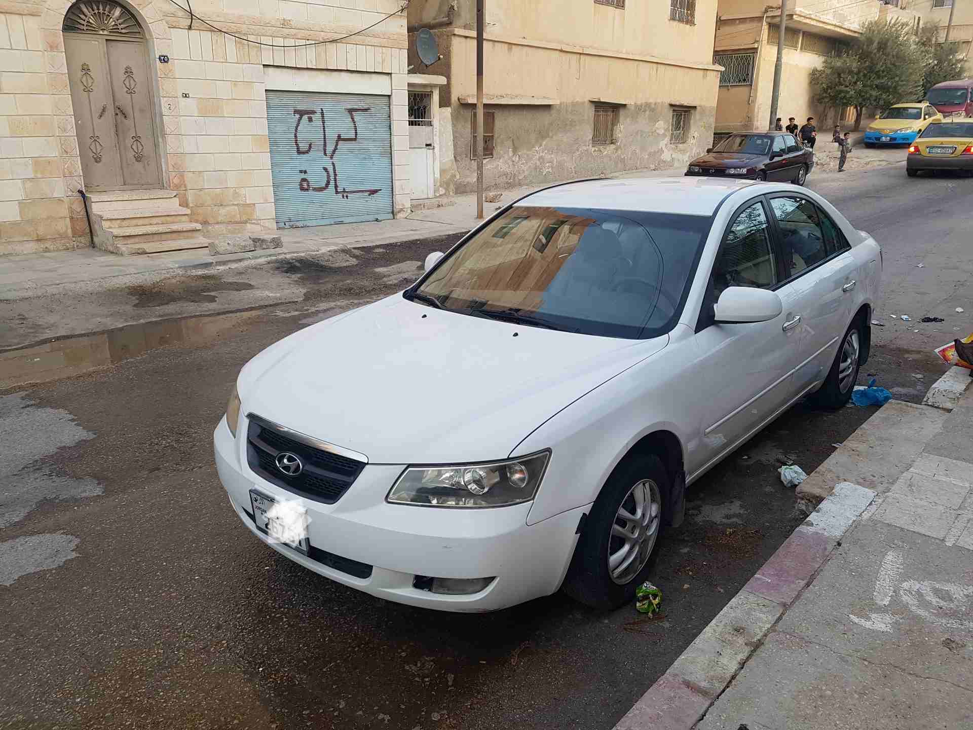 هيونداي سوناتا 2006 للبيع
لا تنسَ أنك شاهدت هذا الإعلان في عنكبوت
لون ابيض
من الداخل لون بيج شب...