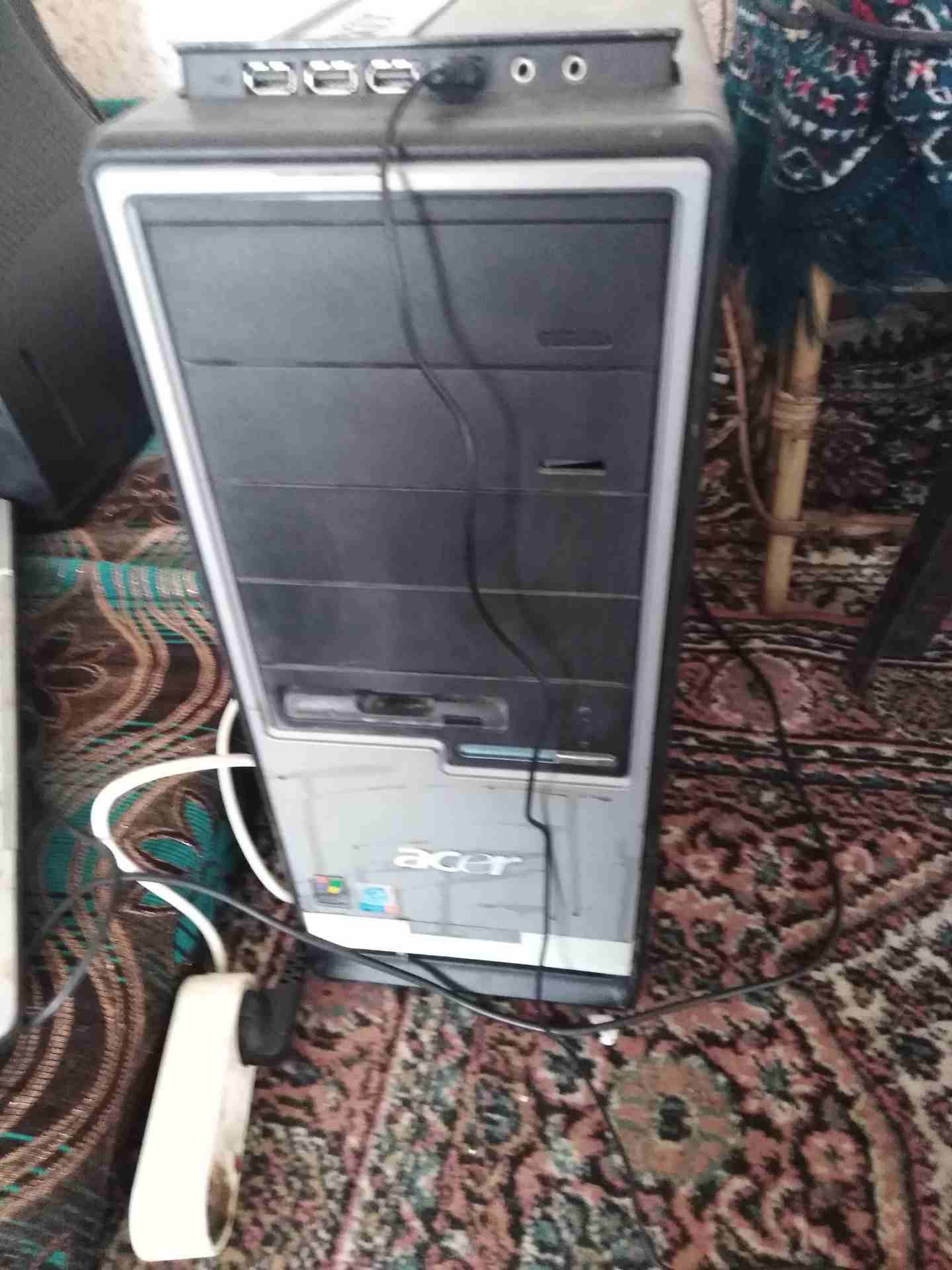 كمبيوتر كامل للبيع بسعر مغري وخيالي 22دينار                                            


	 				لا تنسَ أنك شاهدت هذا الإعلان في عنكبوت            
	 				
                            كمبيوتر نزل ع...