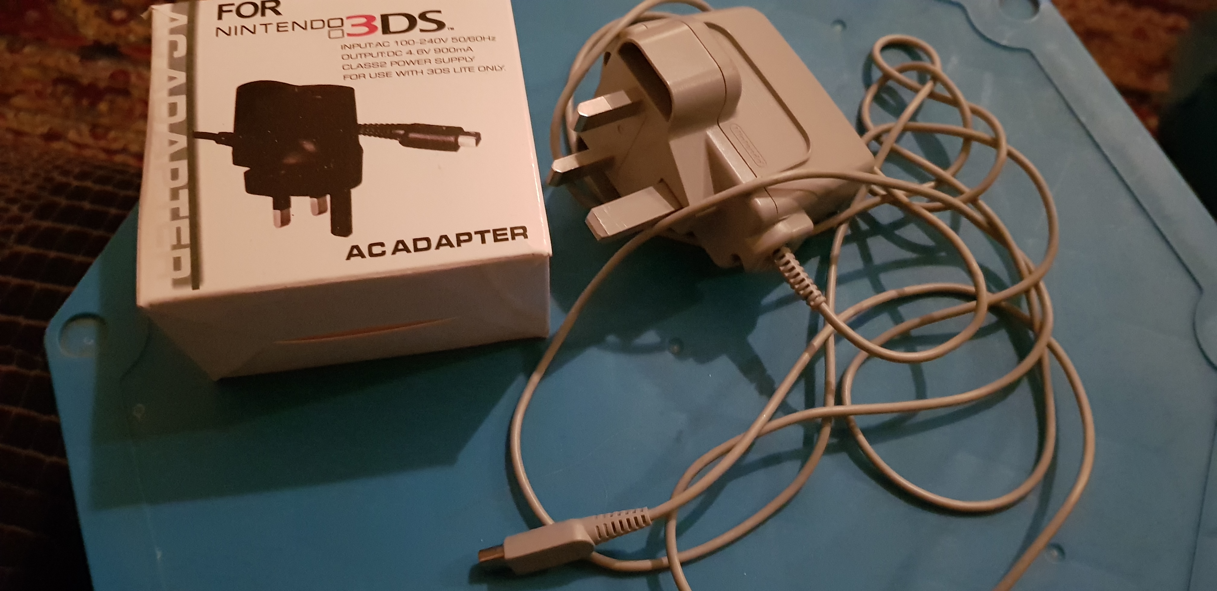 new nintendo 3ds xl                                            


	 				لا تنسَ أنك شاهدت هذا الإعلان في عنكبوت            
	 				
                                جديد لونه ازرق لم يستعمل ..استعمل...