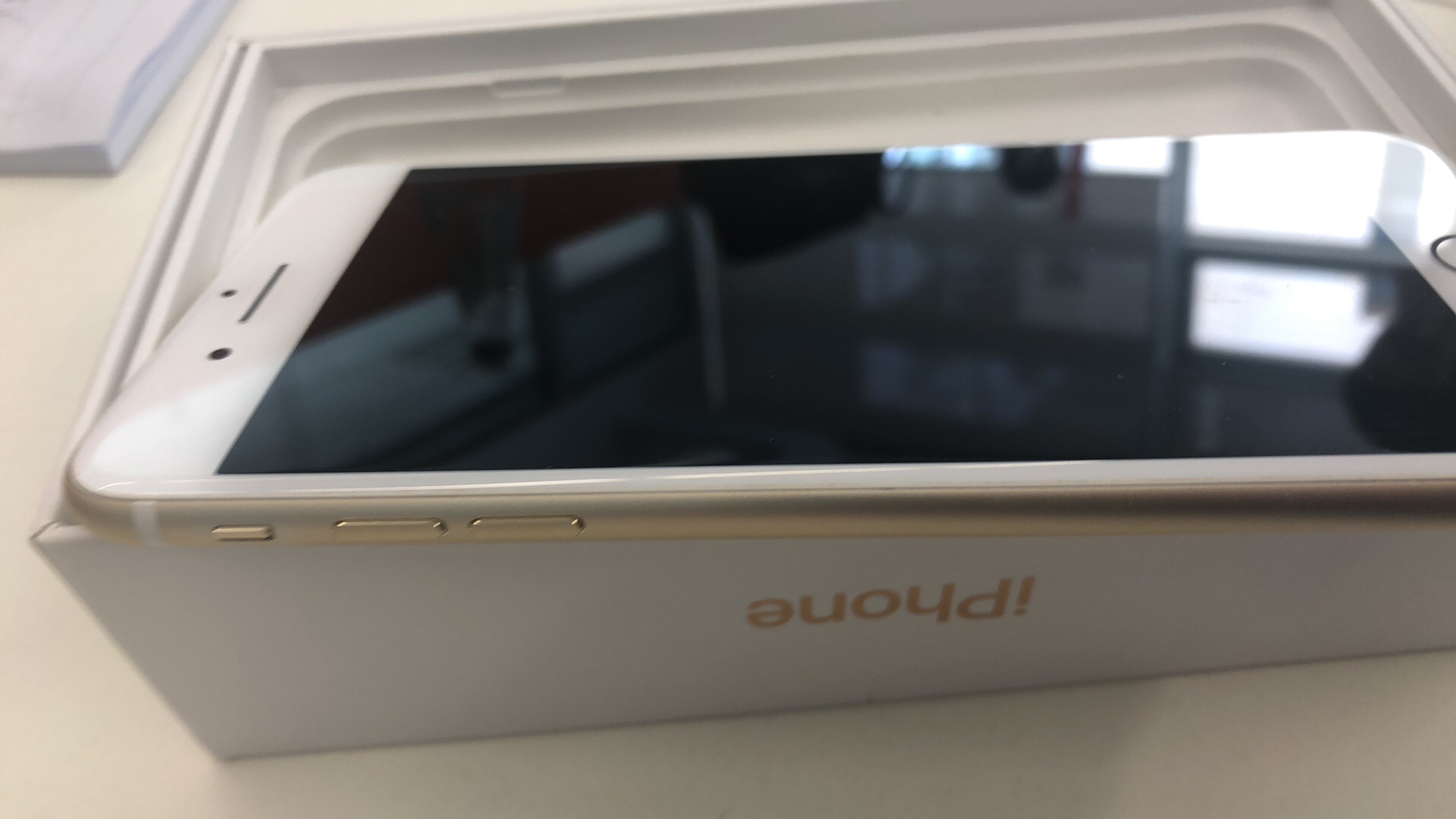 iPhone 7 plus 128 GB    Gold                                            


	 				لا تنسَ أنك شاهدت هذا الإعلان في عنكبوت            
	 				
                                iPhone 7 plus   
 Gold 1...