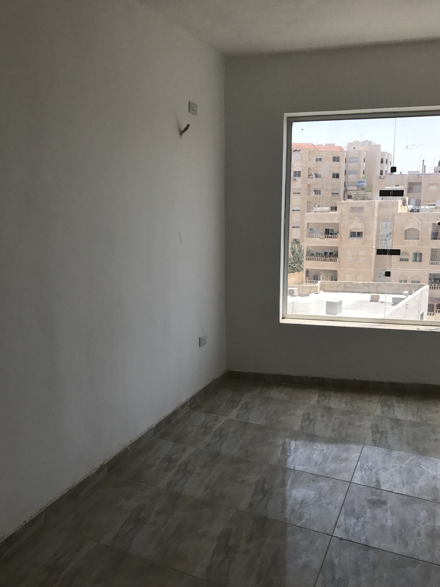 مكتب / عياده في طبربور الشارع الرئيسي عماره البنك العربي الاسلامي
لا تنسَ أنك شاهدت هذا الإعلان في عنكبوت...