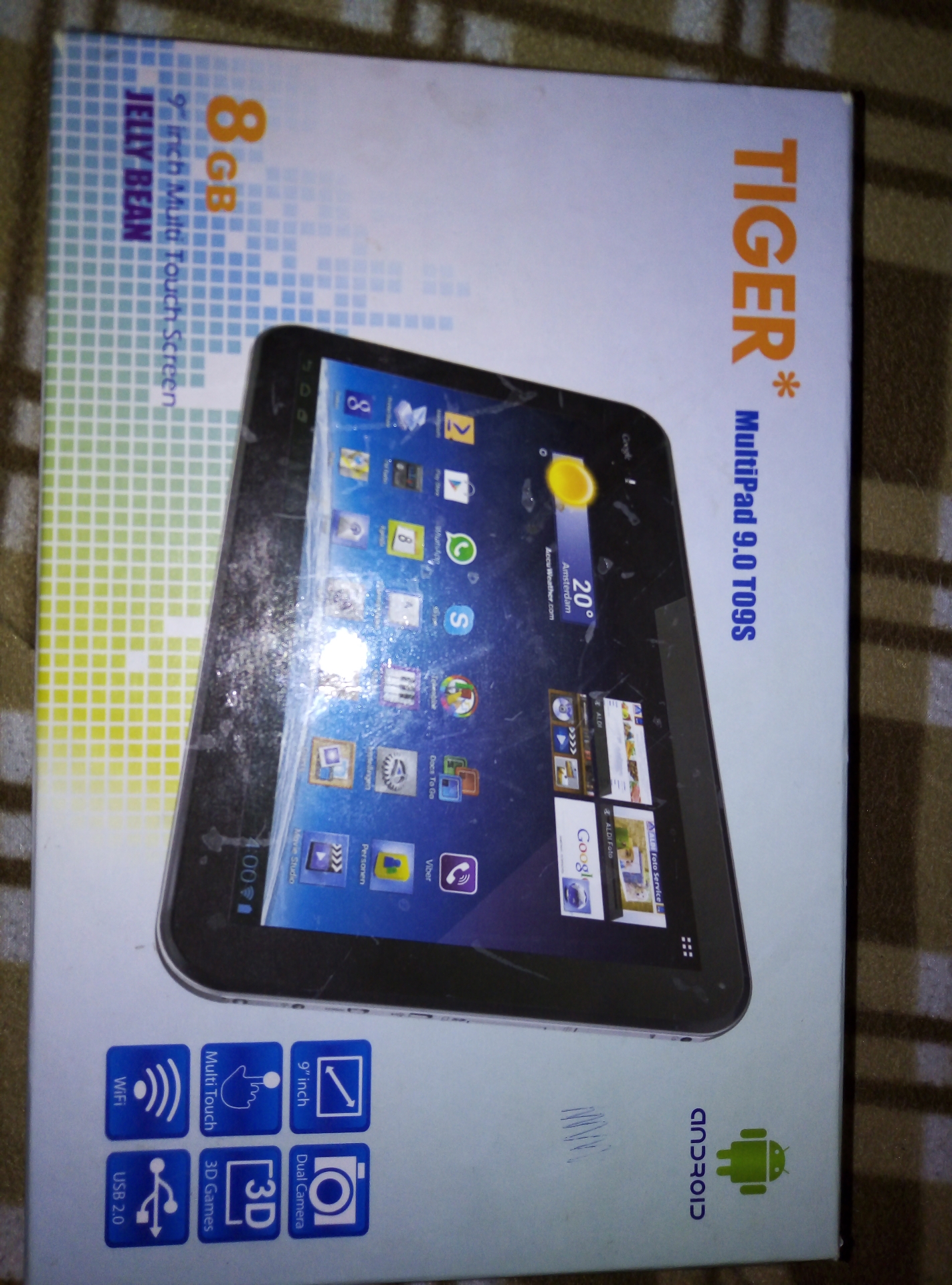 tablat TiGER
لا تنسَ أنك شاهدت هذا الإعلان في عنكبوت
تابلت
تسعه انش ram 1GB storage8GB
مع ك...
