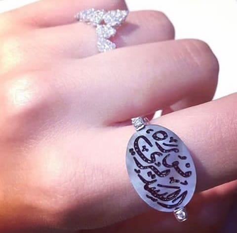 خواتم نسايه ورجاليه لايتغير لونها بالاسماء
لا تنسَ أنك شاهدت هذا الإعلان في عنكبوت
خواتم لايت...