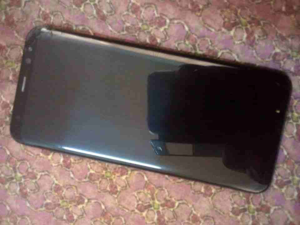 S8 Plus
لا تنسَ أنك شاهدت هذا الإعلان في عنكبوت
فحص كامل ... التتش شغال كله ما عدا المنطقه اعلى ا...