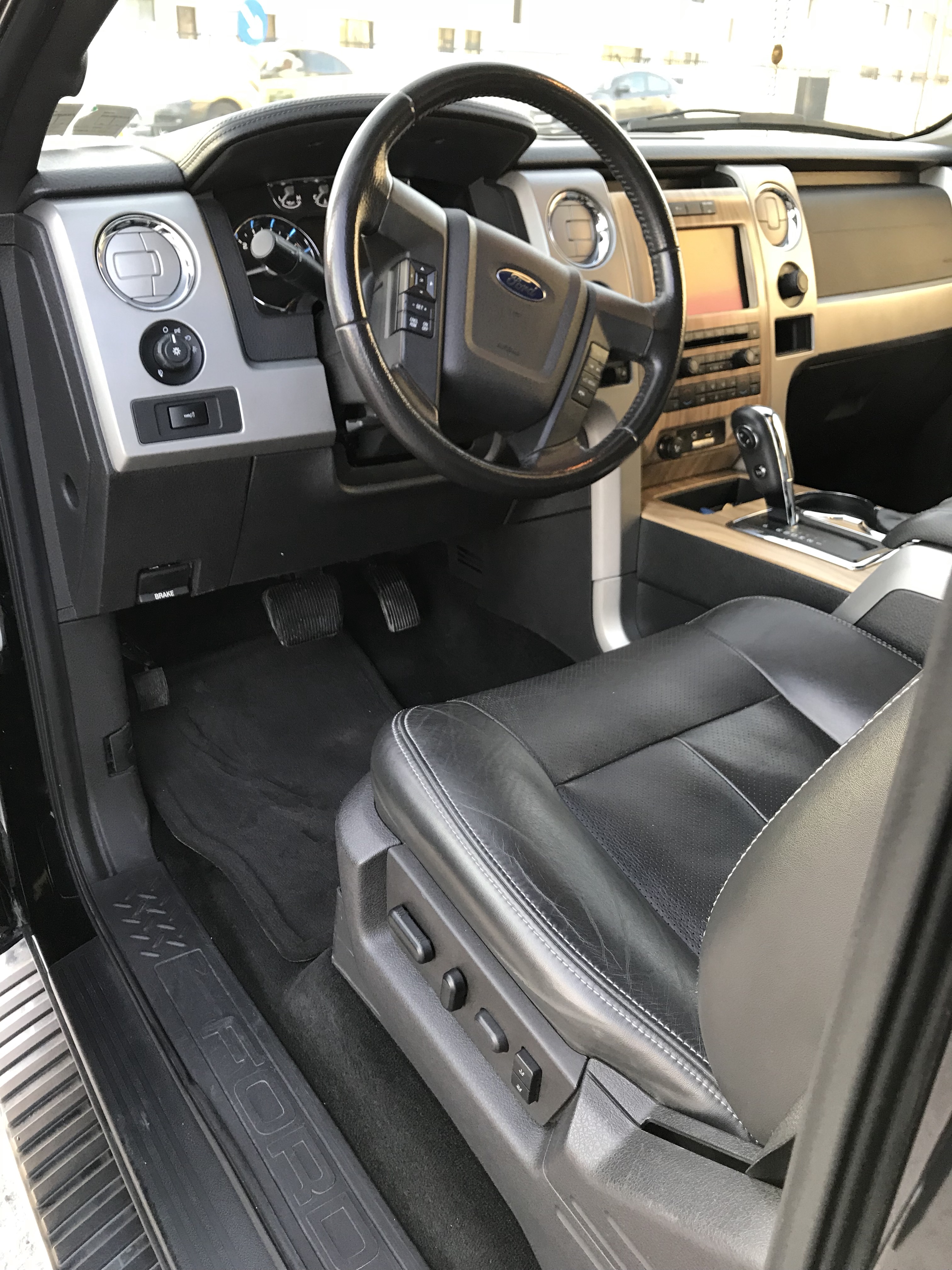 FORD F150 Lariat 2011 5.0
لا تنسَ أنك شاهدت هذا الإعلان في عنكبوت
Ford f150 lariat 2011 5.0
ف...