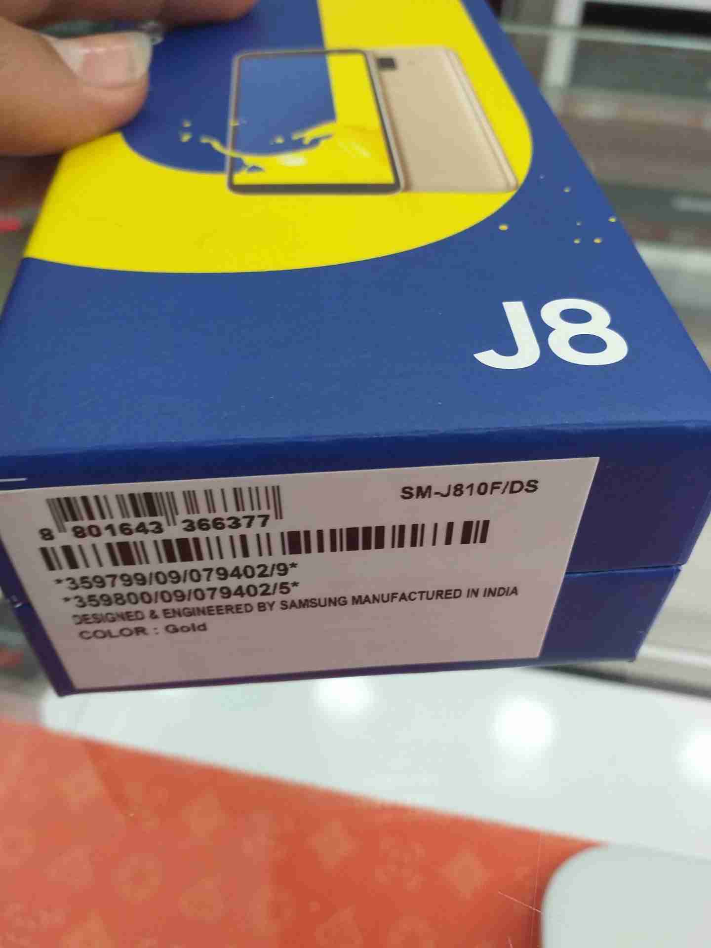 j8جديد مش مفتوح
لا تنسَ أنك شاهدت هذا الإعلان في عنكبوت
J8جديد مسكر كرتونه
64 جيجا
4 جيجا...