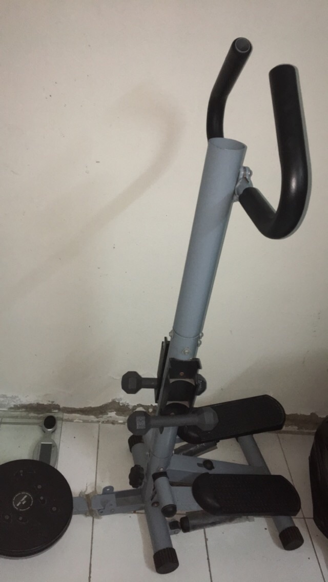 جهاز رياضي
لا تنسَ أنك شاهدت هذا الإعلان في عنكبوت
جهاز رياضي
مع الاثقال اشتريتو ب300
للبيع...
