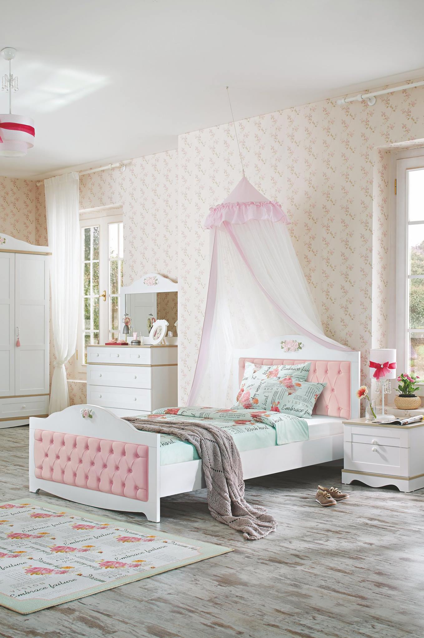 غرف نوم اطفال / شباب بمواصفات اوروبيه
لا تنسَ أنك شاهدت هذا الإعلان في عنكبوت
KIDS HOME...
