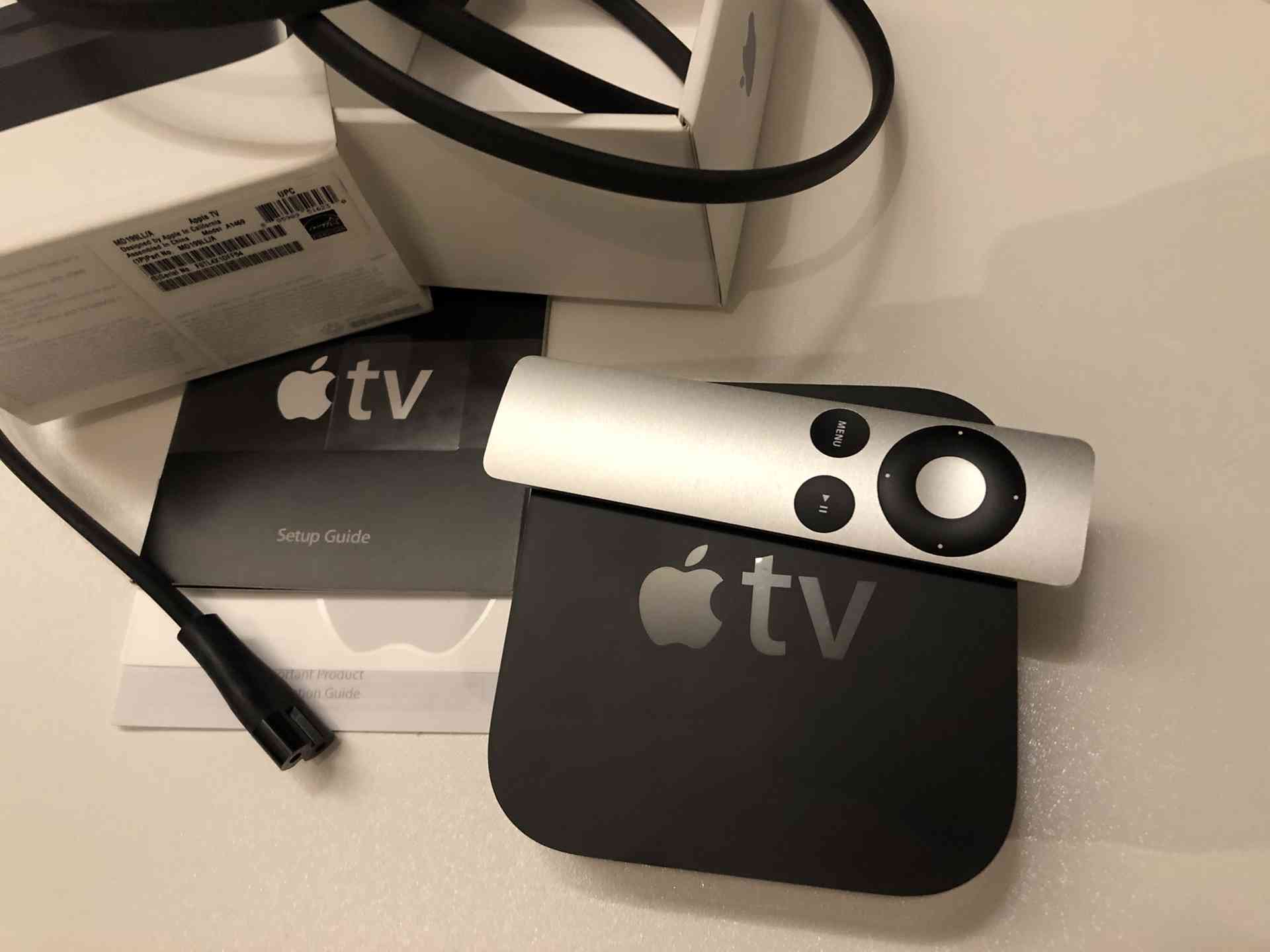 ابل تي في  Apple TV (3rd generation 1080p)                                            


	 				لا تنسَ أنك شاهدت هذا الإعلان في عنكبوت            
	 				
                                جهاز apple...