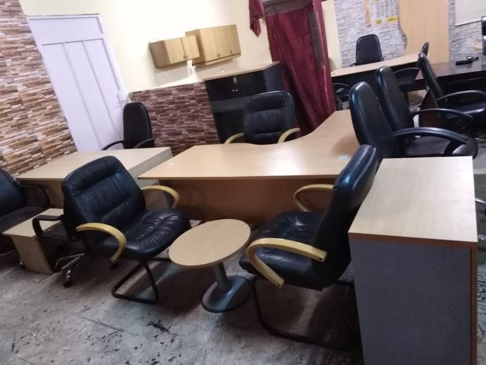 اثاث مكتب                                            


	 				لا تنسَ أنك شاهدت هذا الإعلان في عنكبوت            
	 				
                                اثاث مكتبي باسعار منافسة...