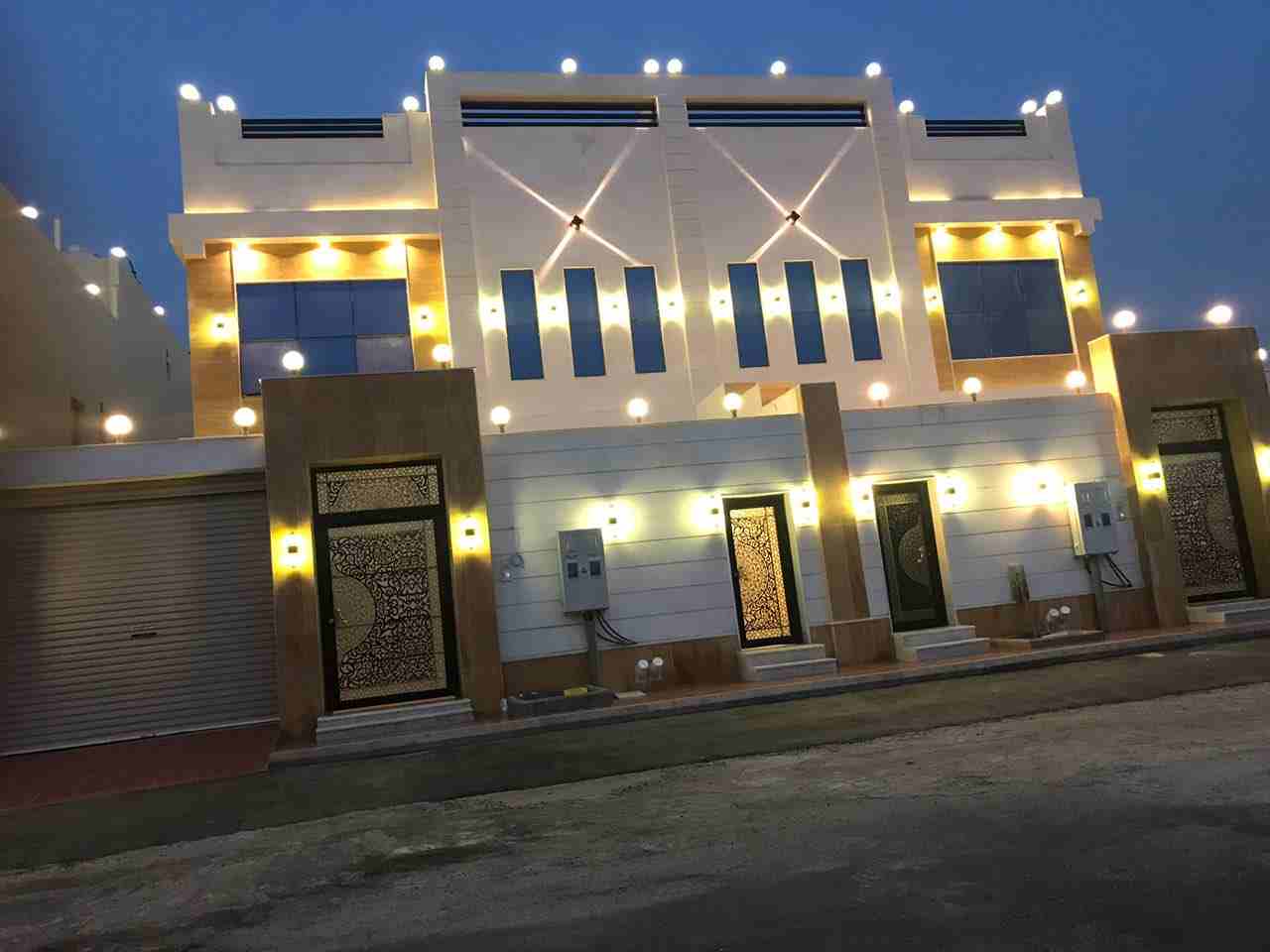 فيلا فاخره موقع مميز                                            


	 				لا تنسَ أنك شاهدت هذا الإعلان في عنكبوت            
	 				
                            فيلا فاخره للبيع بمخطط السعيد يوجد ب...
