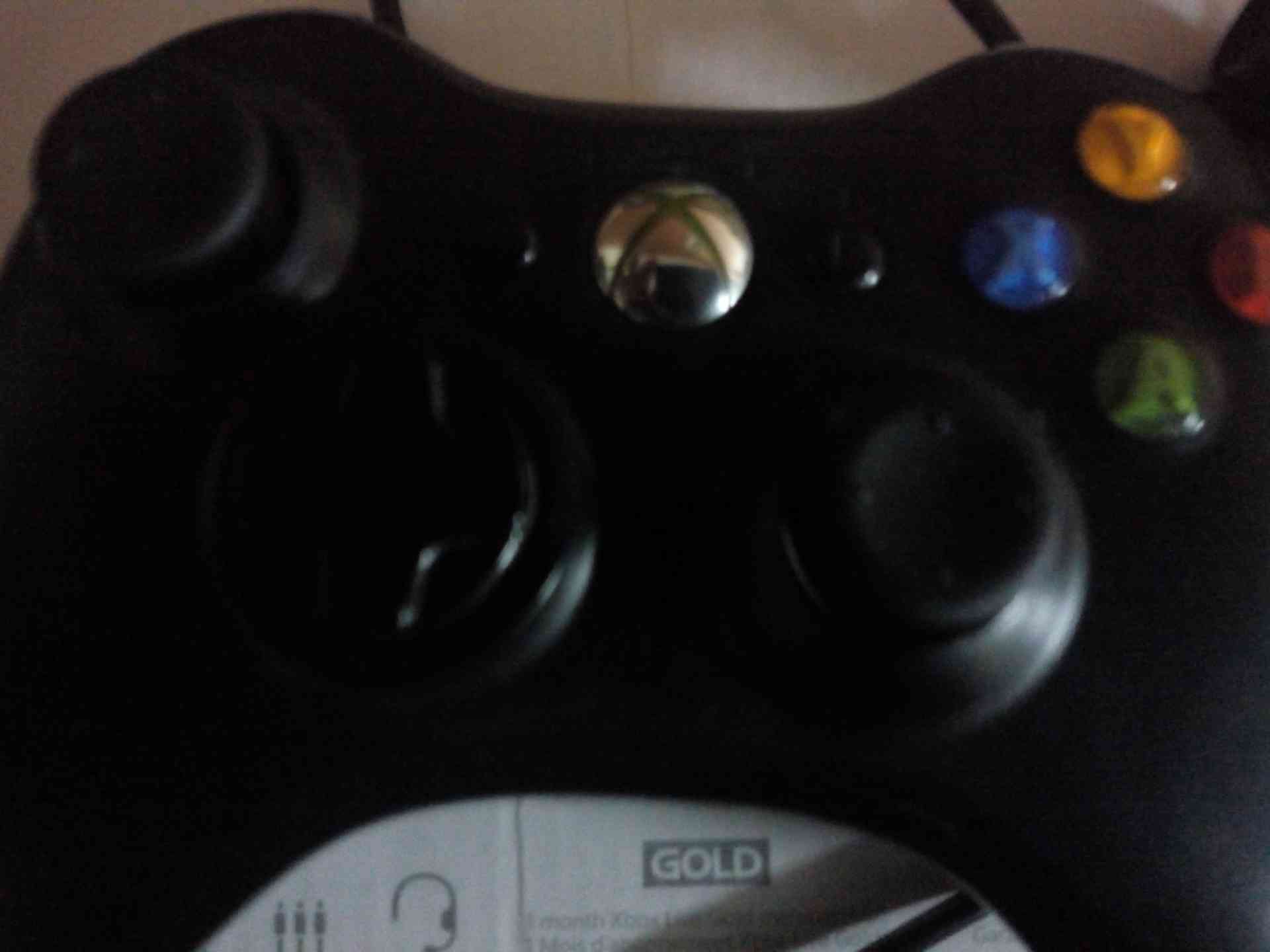 xbox 360 e blue
لا تنسَ أنك شاهدت هذا الإعلان في عنكبوت
Xbox 360 E النسخة الخاصة مع ايدتين و...
