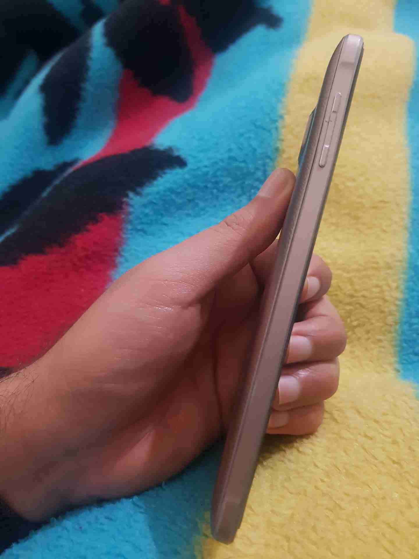 نوت 4 4G 64g للبيع بحاله الوكاله
لا تنسَ أنك شاهدت هذا الإعلان في عنكبوت
نوت 4 للبيع
لون ب...