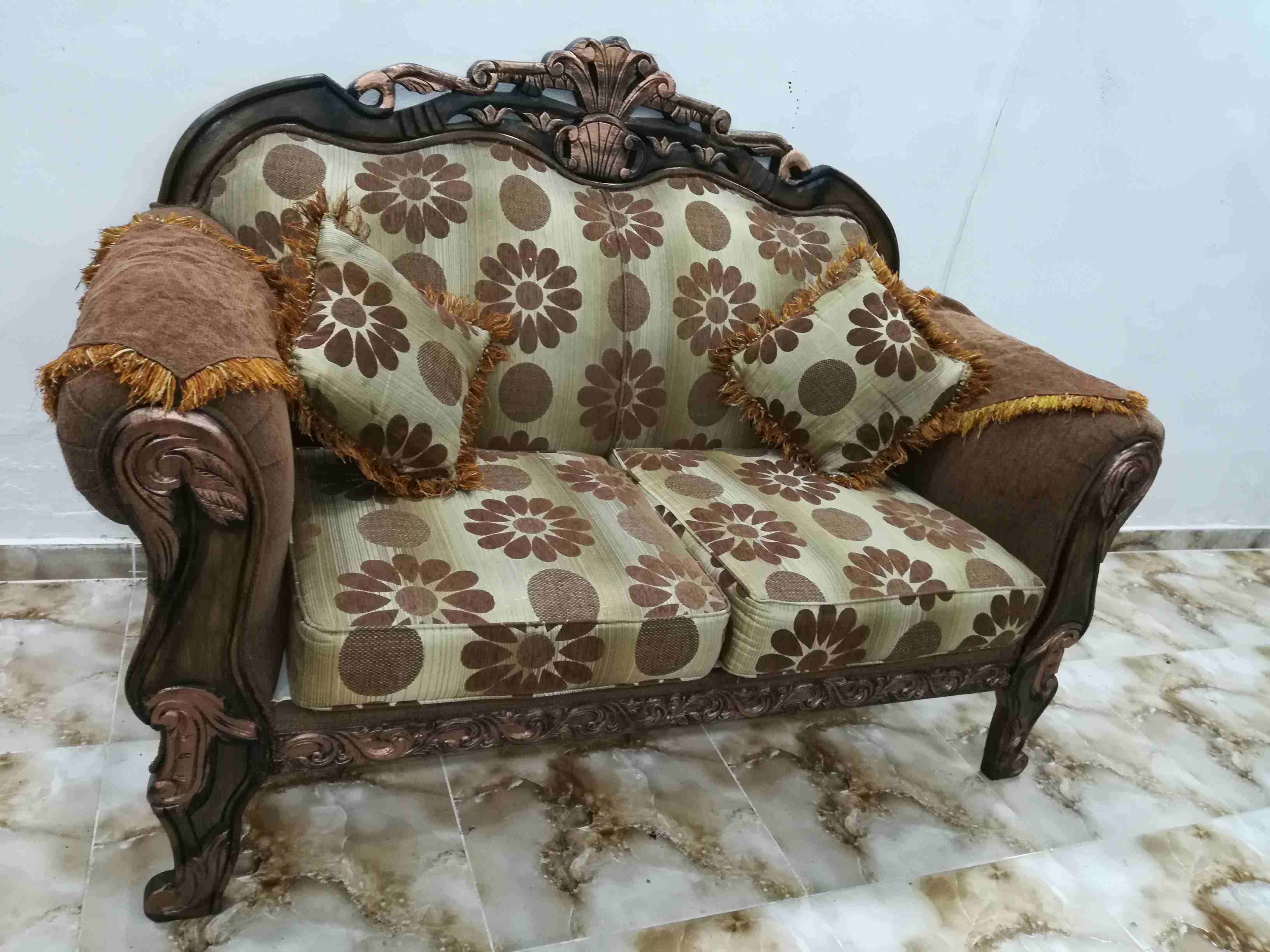 0790336959 طقم كنب تركي 7مقاعد للبيع مفصل تفصيل بسعر اكثر من مغري
لا تنسَ أنك شاهدت هذا الإعلان في عنكبوت
0790336959
-...