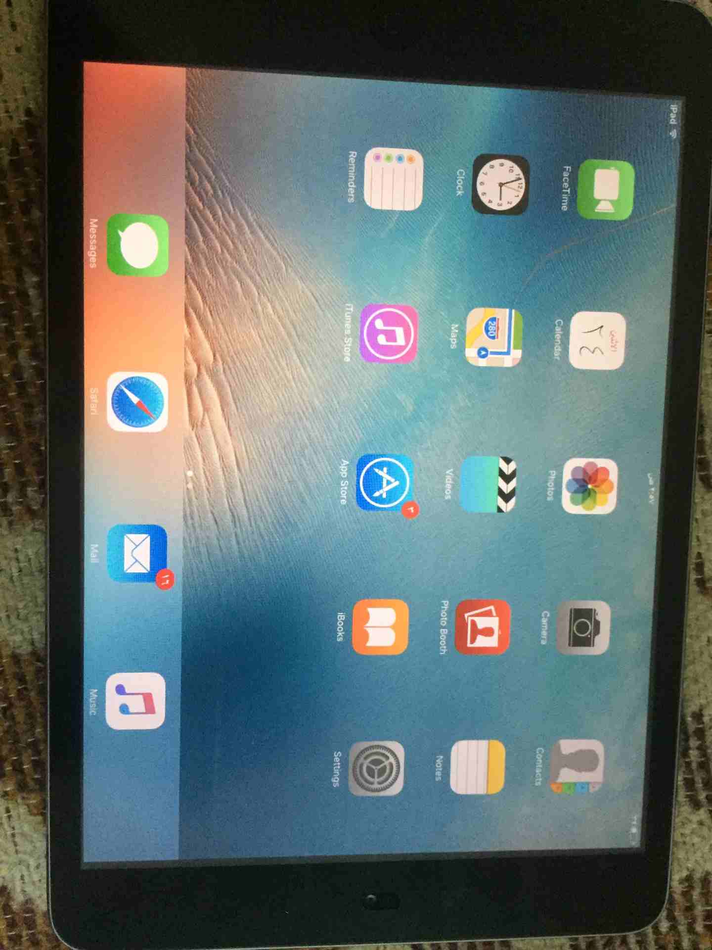 ipad mini                                            


	 				لا تنسَ أنك شاهدت هذا الإعلان في عنكبوت            
	 				
                            بحاله ممتازه                        

	 			--...