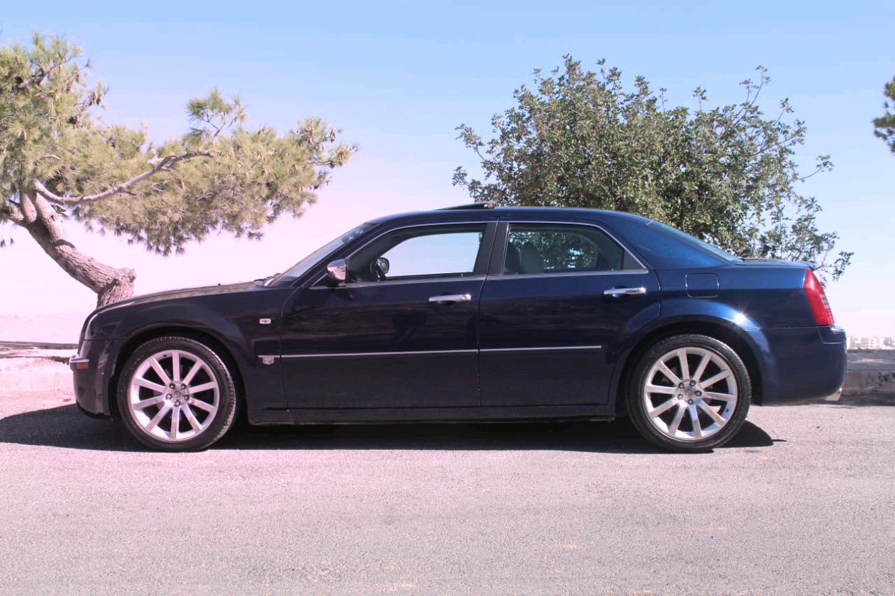 كرايسلر هيمي 5.7
لا تنسَ أنك شاهدت هذا الإعلان في عنكبوت
كرايسلر موديل 2005 HEMI محرك 5700 لو...