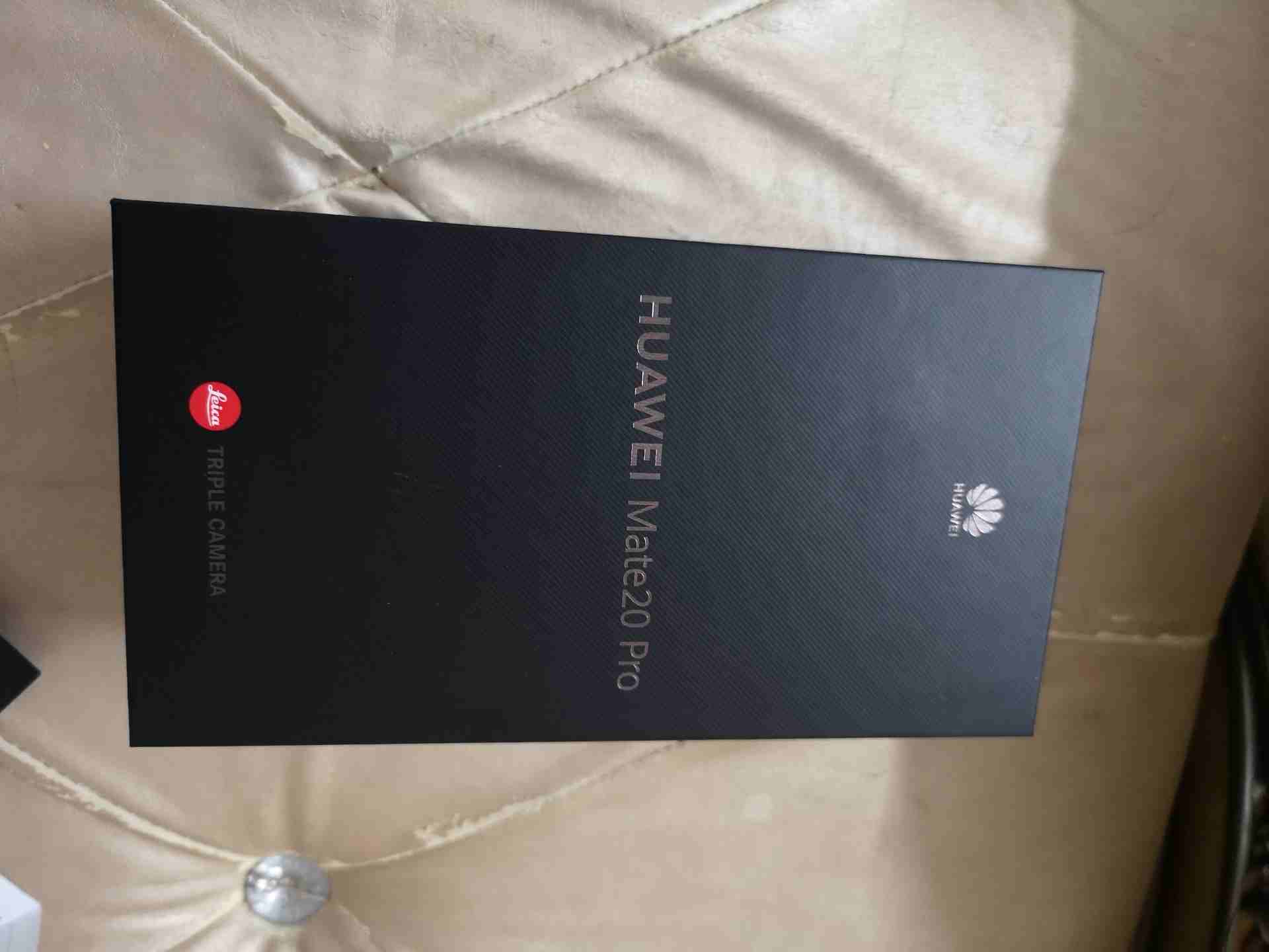 جوال هواوي Mate 20 Pro بحالة الجديد للبيع
لا تنسَ أنك شاهدت هذا الإعلان في عنكبوت
السلام عليكم ور...