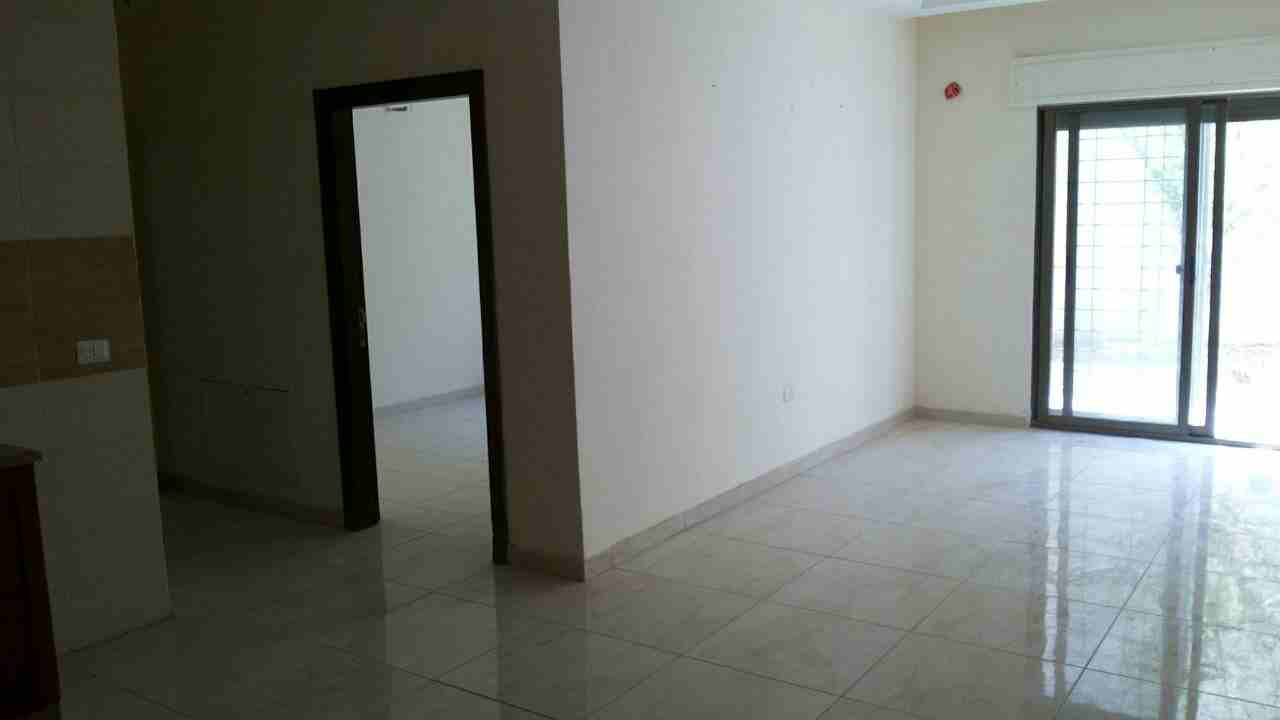 شقه صغيره للبيع                                            


	 				لا تنسَ أنك شاهدت هذا الإعلان في عنكبوت            
	 				
                            مكونه من غرفة نوم ماستر وغرفة نوم مع حمام...