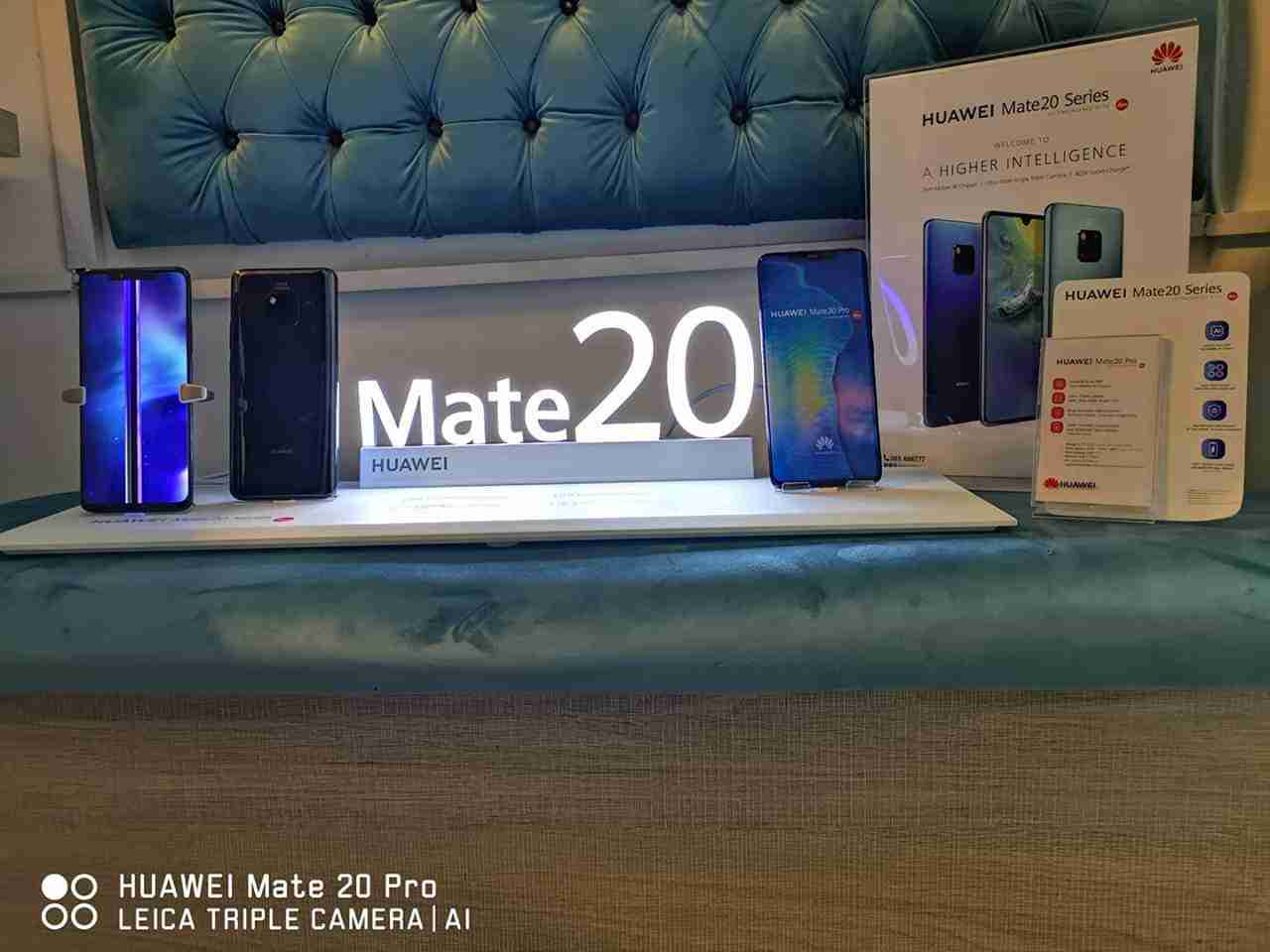 هواوي ميت 20 برو فل بكج
لا تنسَ أنك شاهدت هذا الإعلان في عنكبوت
Mate20 Pro فل بكج بالإضافة ال...