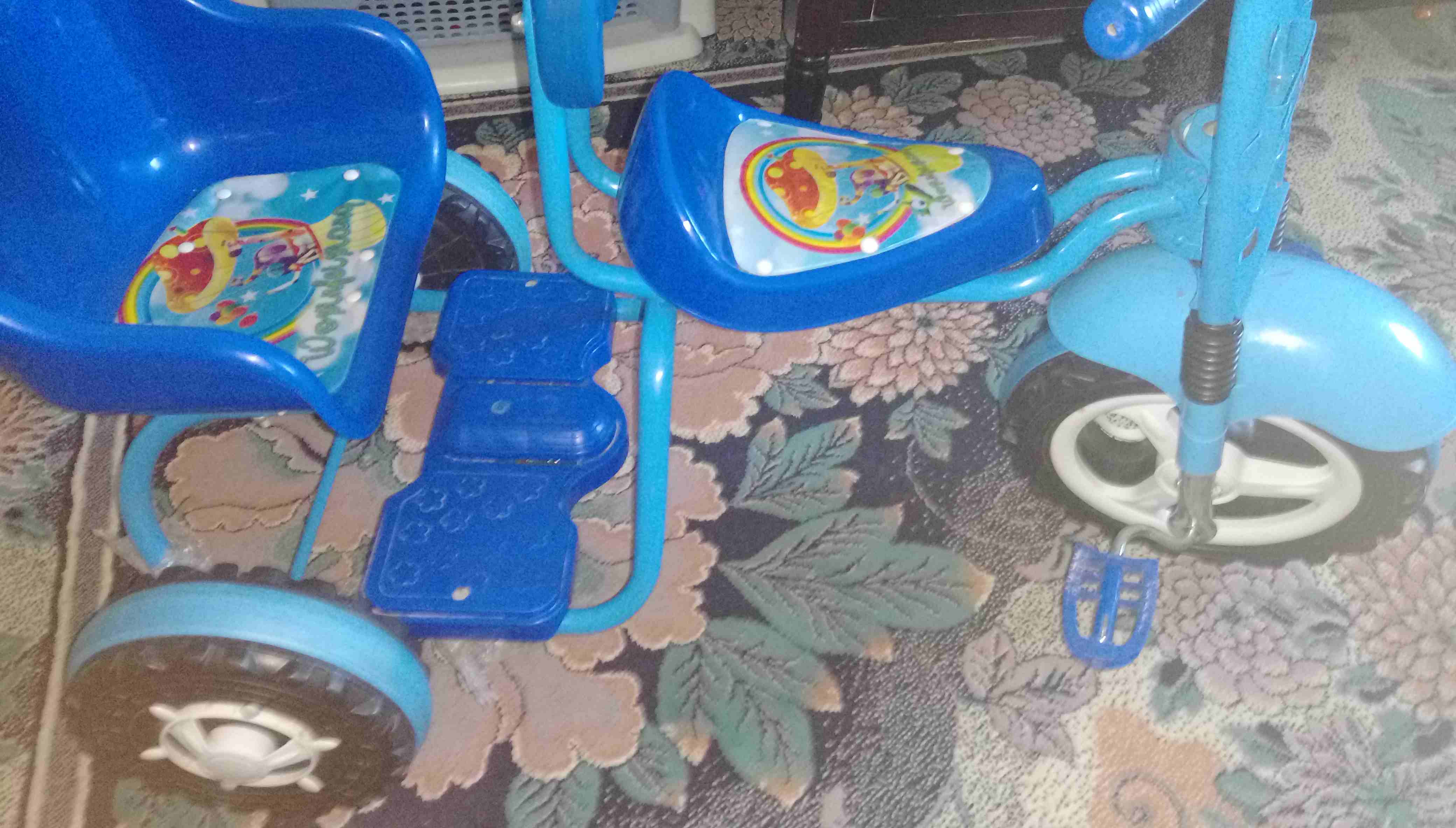 بسكليت بحالة جيدة                                            


	 				لا تنسَ أنك شاهدت هذا الإعلان في عنكبوت            
	 				
                            بسكليت  شبه جديد للبيع ......