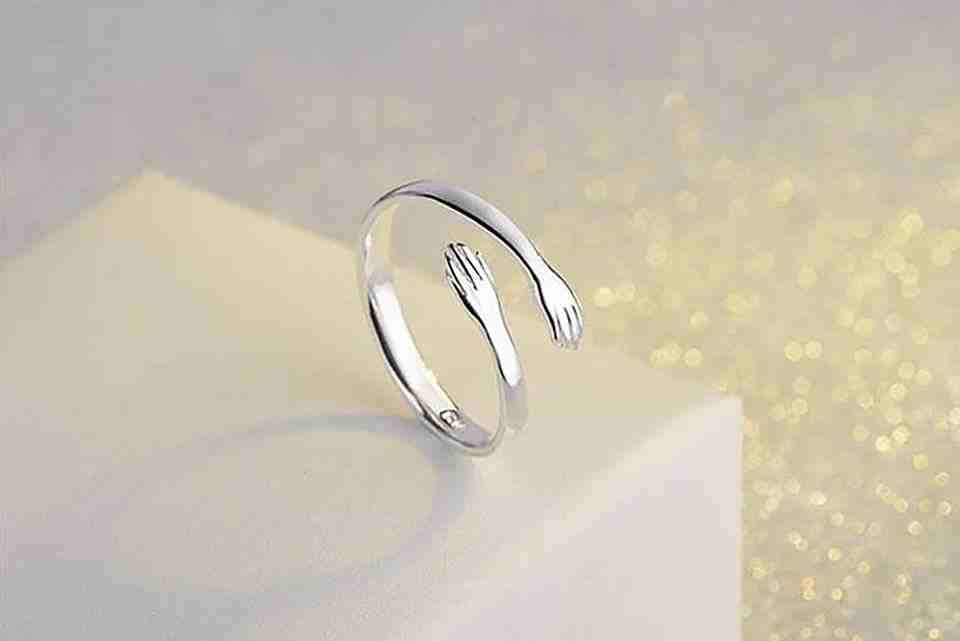 شروة اكسسوارات 530 طقم بسعر لقطة....اطقم خواتم وحلوق و سناسيل واساور
لا تنسَ أنك شاهدت هذا الإعلان في عنكبوت...