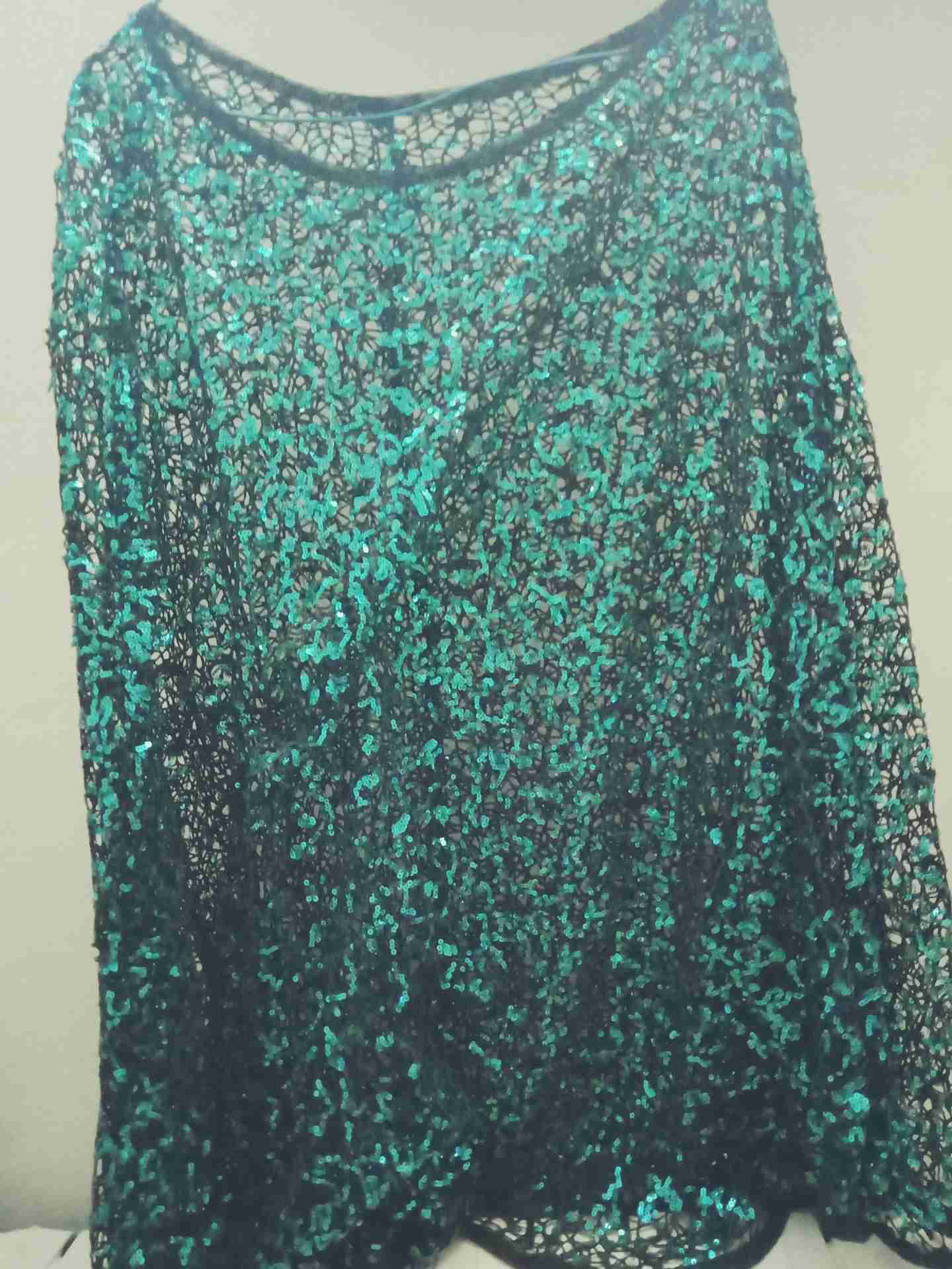 dress فساتين
لا تنسَ أنك شاهدت هذا الإعلان في عنكبوت
فساتبن...