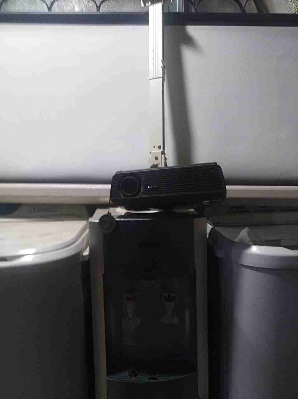 بروجكتر نوع lg                                            


	 				لا تنسَ أنك شاهدت هذا الإعلان في عنكبوت            
	 				
                            بروجكتر نوع LG ذو جوده عاليه ومميزه ودرجه...