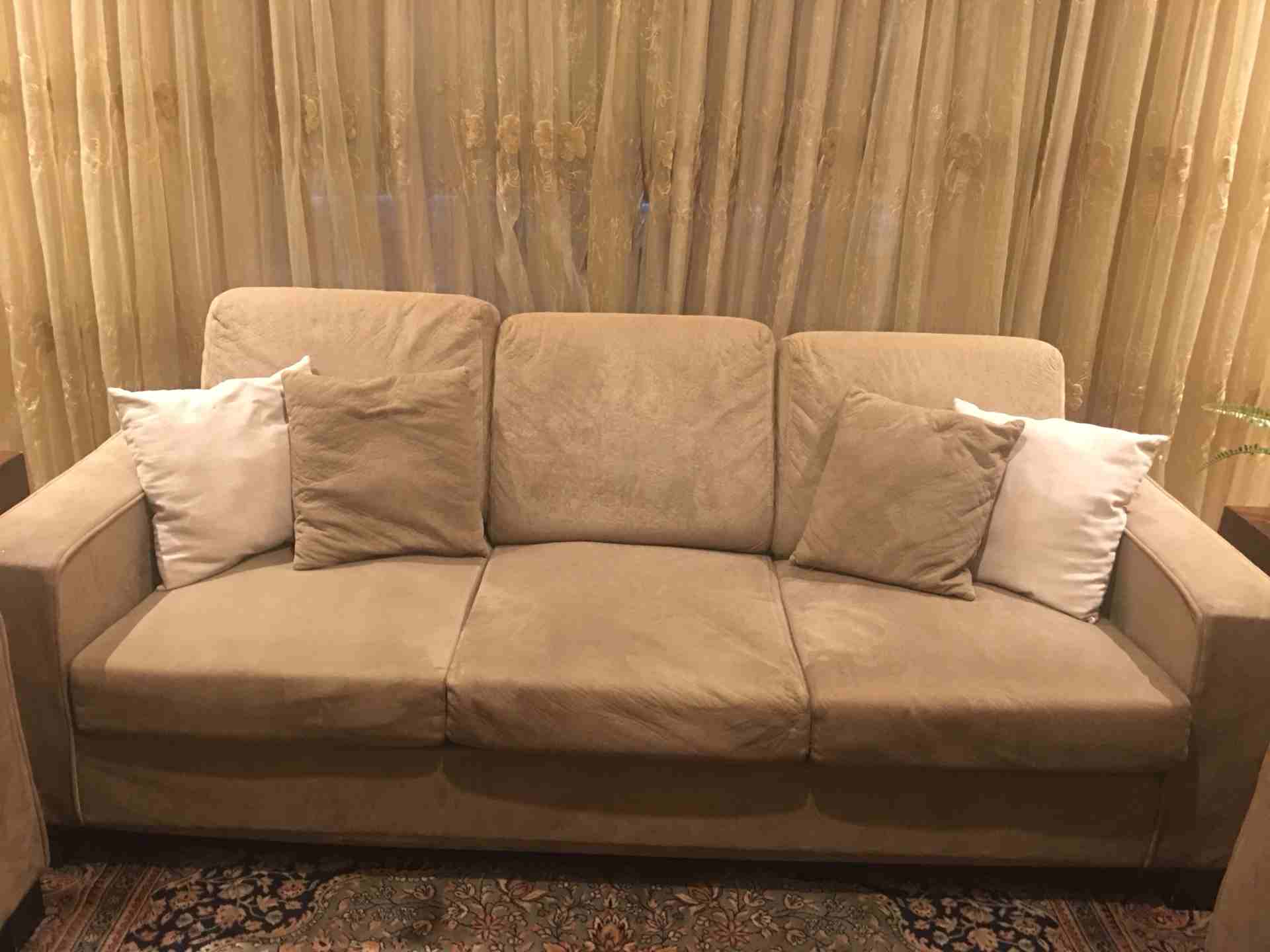 طقم كنب امريكي مقاعد 6 لون ترابي مع طاولة وسط و 2 طاولة جانبيه لون بني محروق                                            


	 				لا تنسَ أنك شاهدت هذا الإعلان في عنكبوت...