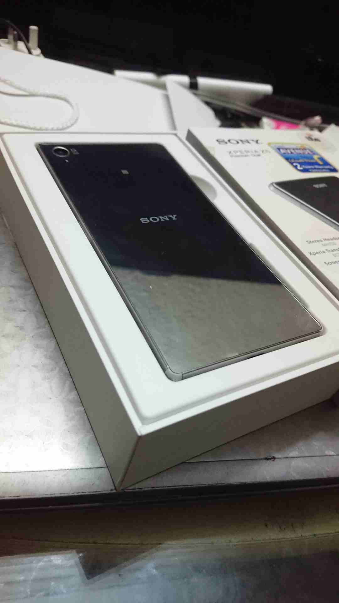 جوال سوني Z5 premium
لا تنسَ أنك شاهدت هذا الإعلان في عنكبوت
الجوال 32 قيقا
الجهاز نظيف جدا جدا و...