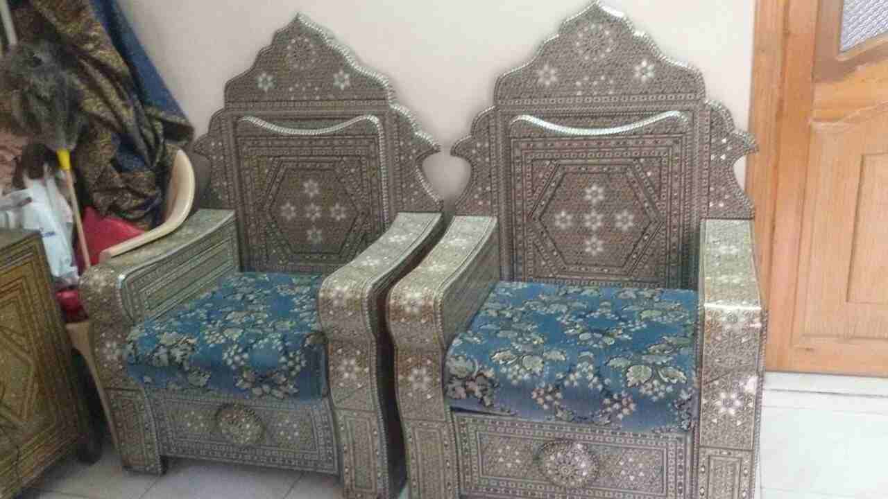 كراسي موزايك للبيع                                            


	 				لا تنسَ أنك شاهدت هذا الإعلان في عنكبوت            
	 				
                            كراسي أثري عدد 6 موزايك للبيع ، بحاله...