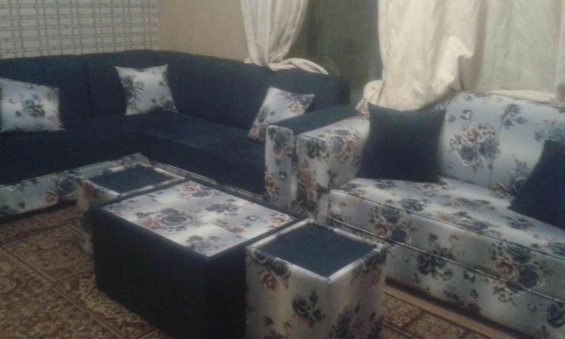 طقم وكاله جديد                                            


	 				لا تنسَ أنك شاهدت هذا الإعلان في عنكبوت            
	 				
                                حرف L 
مقعدين مجوز 
تفصيل 
السعر 150دي...
