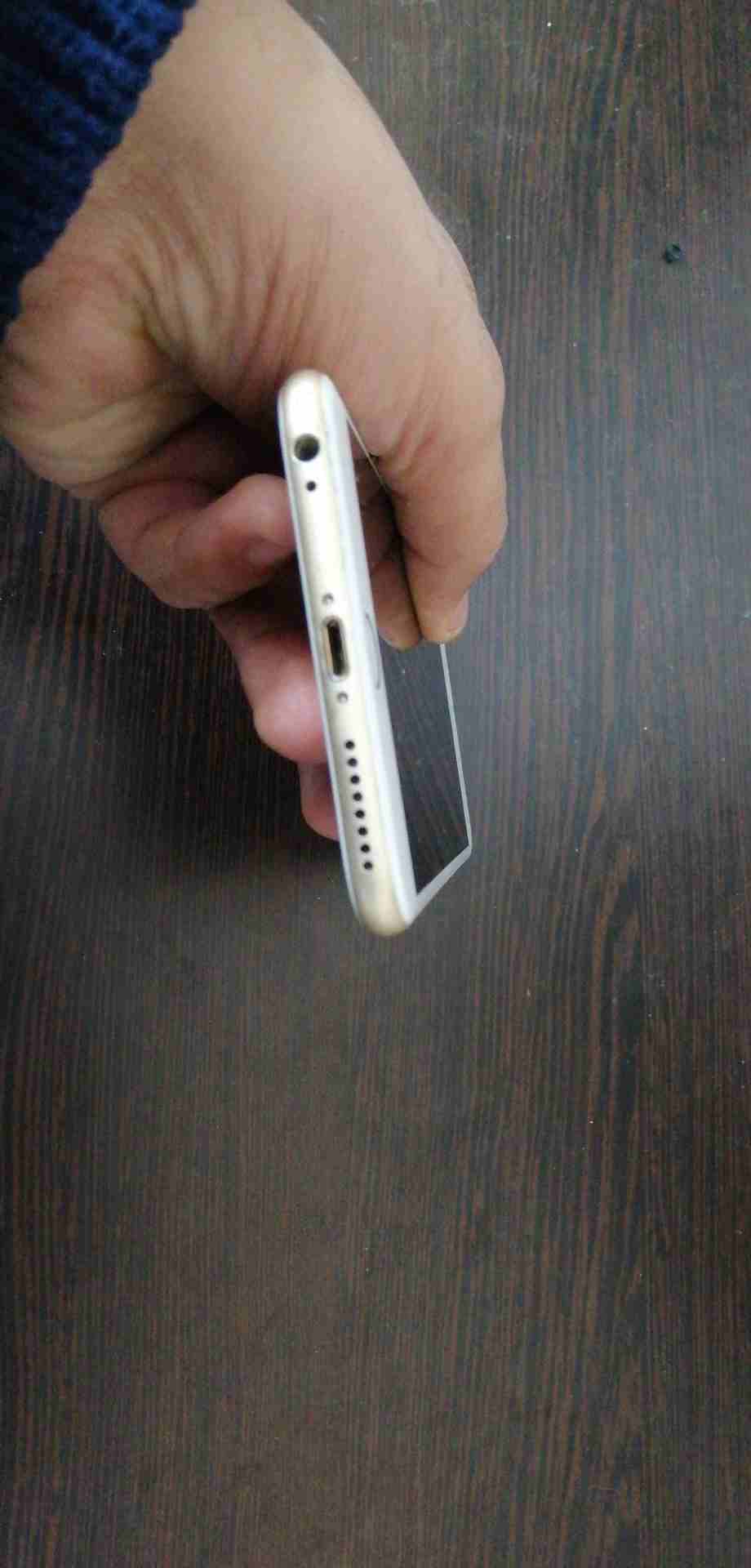 ايفون 6 بلص
لا تنسَ أنك شاهدت هذا الإعلان في عنكبوت
ايفون 6 plus للبيع أو للبدل 64 gb...
