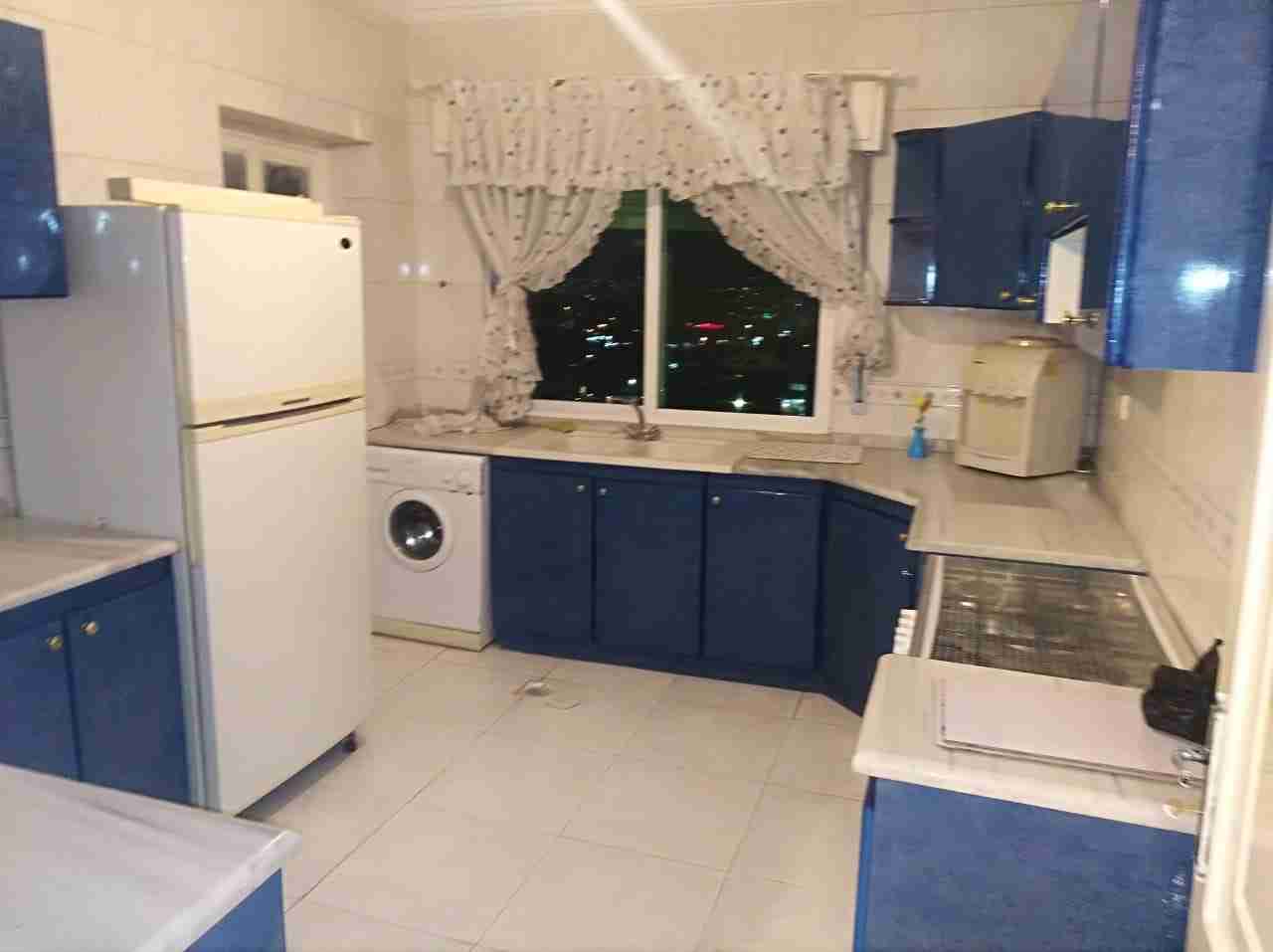 شقة فاخره مفروشه للايجار المدينه الرياضيه
لا تنسَ أنك شاهدت هذا الإعلان في عنكبوت
شقة مفروشة...