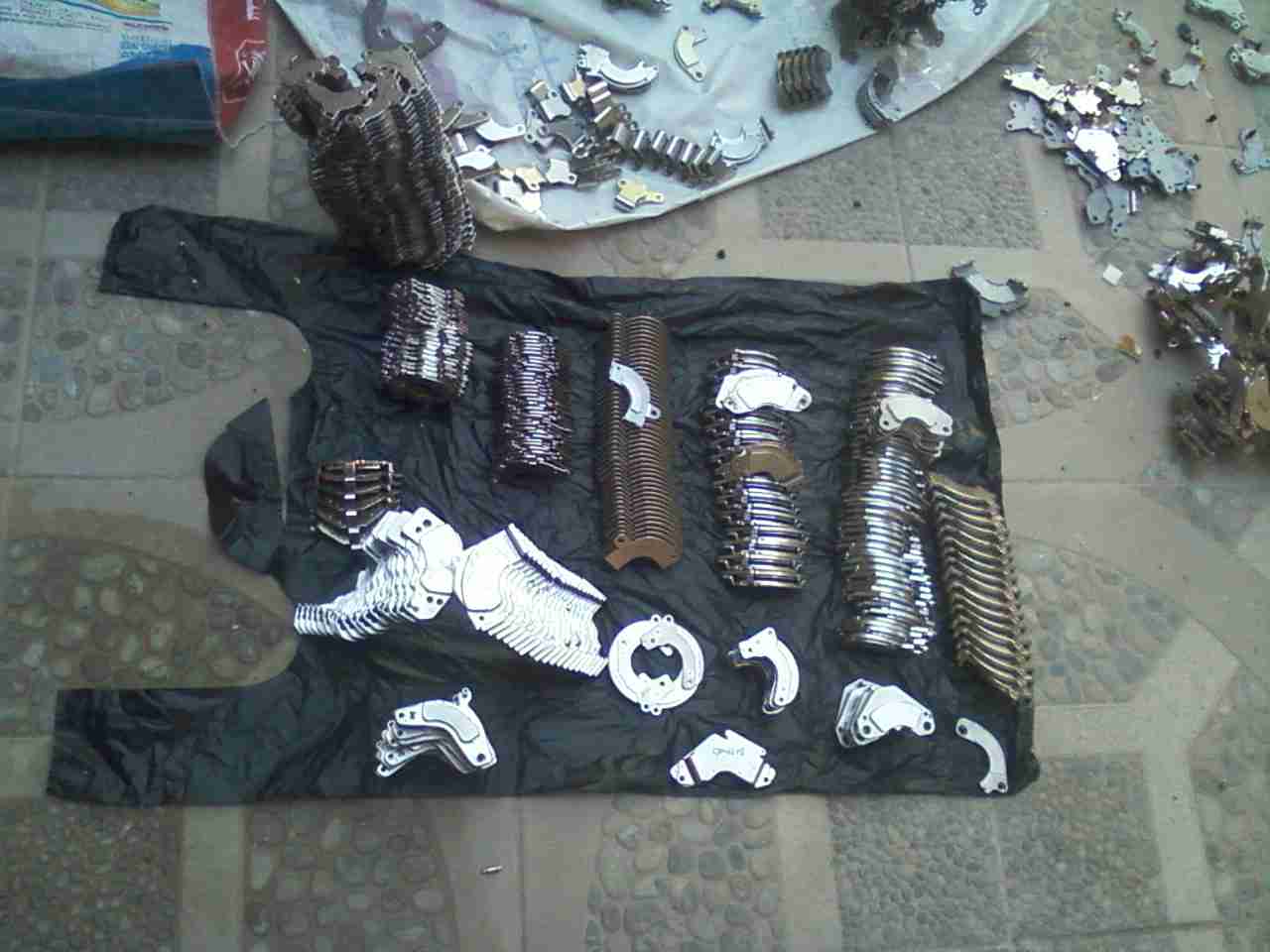 مغناطيس قوي جدا النوديوم Magnets of Nodium
لا تنسَ أنك شاهدت هذا الإعلان في عنكبوت
يوجد كمي...