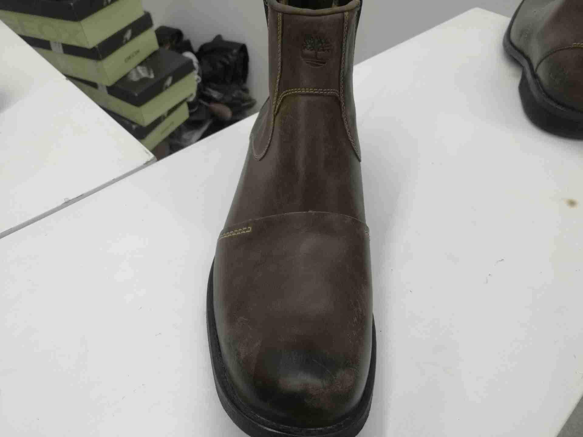 Timberland أحذية جلد طبيعي من أفخر وأرقى الماركات العالمية
لا تنسَ أنك شاهدت هذا الإعلان في عنكبوت...