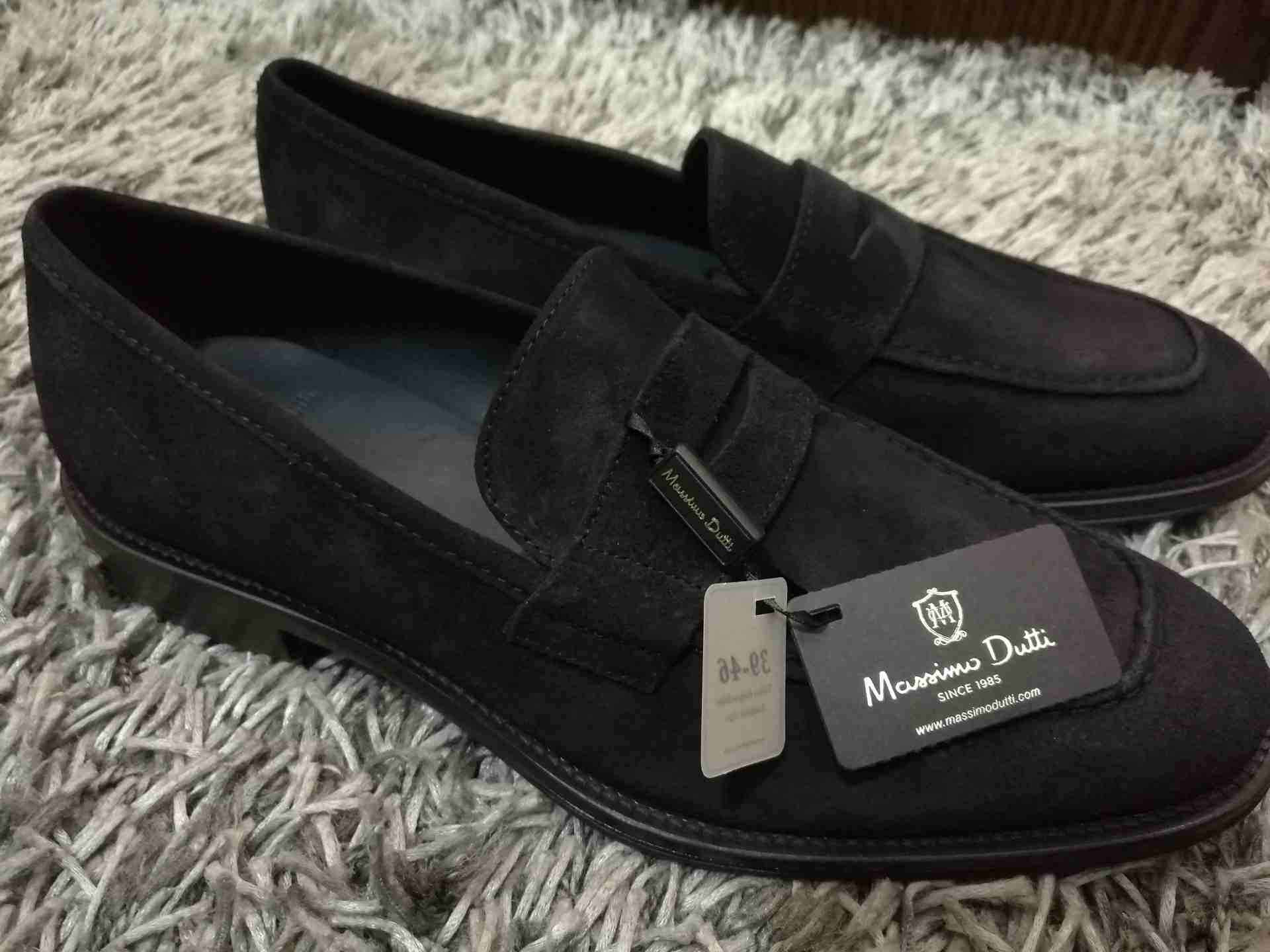 أحذية جلد طبيعي 100% من أفخر وأرقى الماركات العالمية ( Massimo Dutti ) أصلية
لا تنسَ أنك شاهدت هذا الإعلان في عنكبوت...