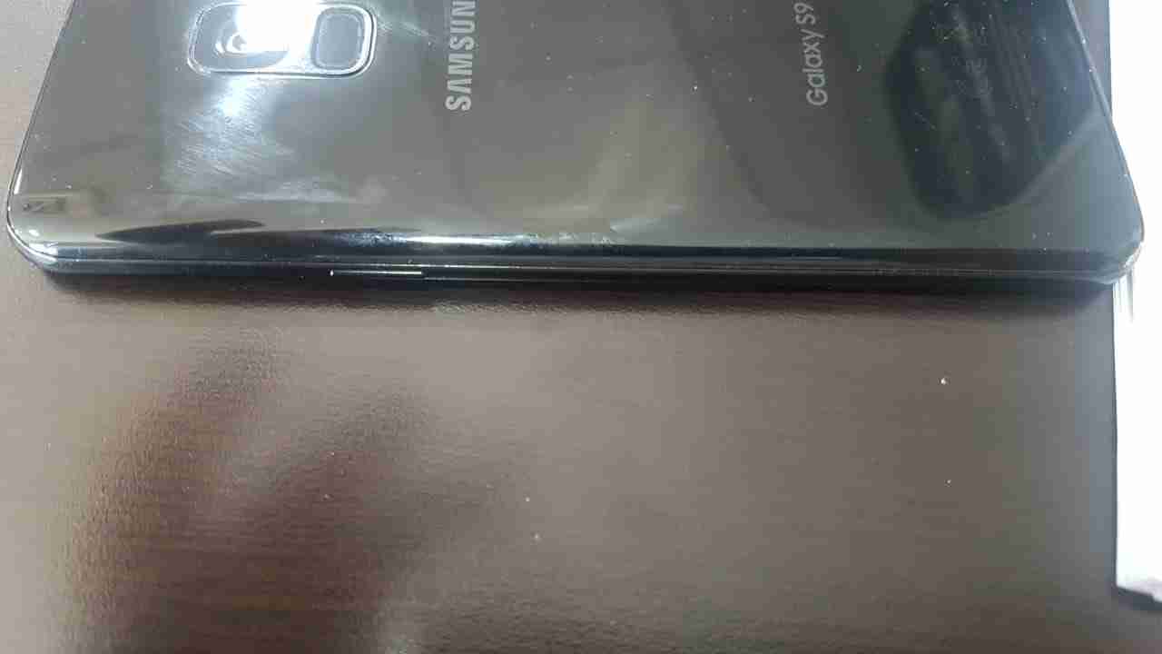 s9 للبيع او بدل
لا تنسَ أنك شاهدت هذا الإعلان في عنكبوت
s9 الجهاز امريكي و فيه شويه شخوط الجه...